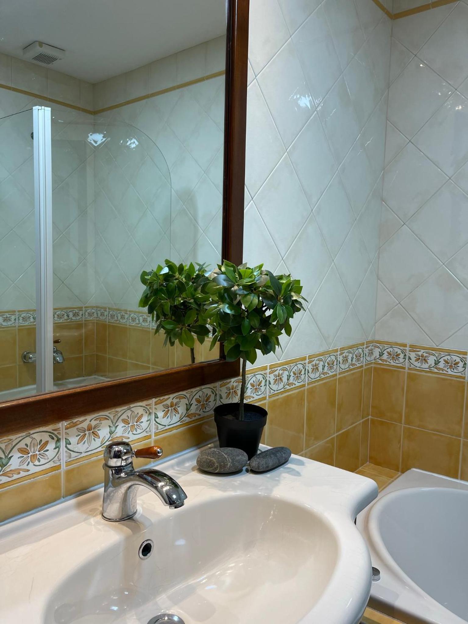 Inn Comenda House view 3