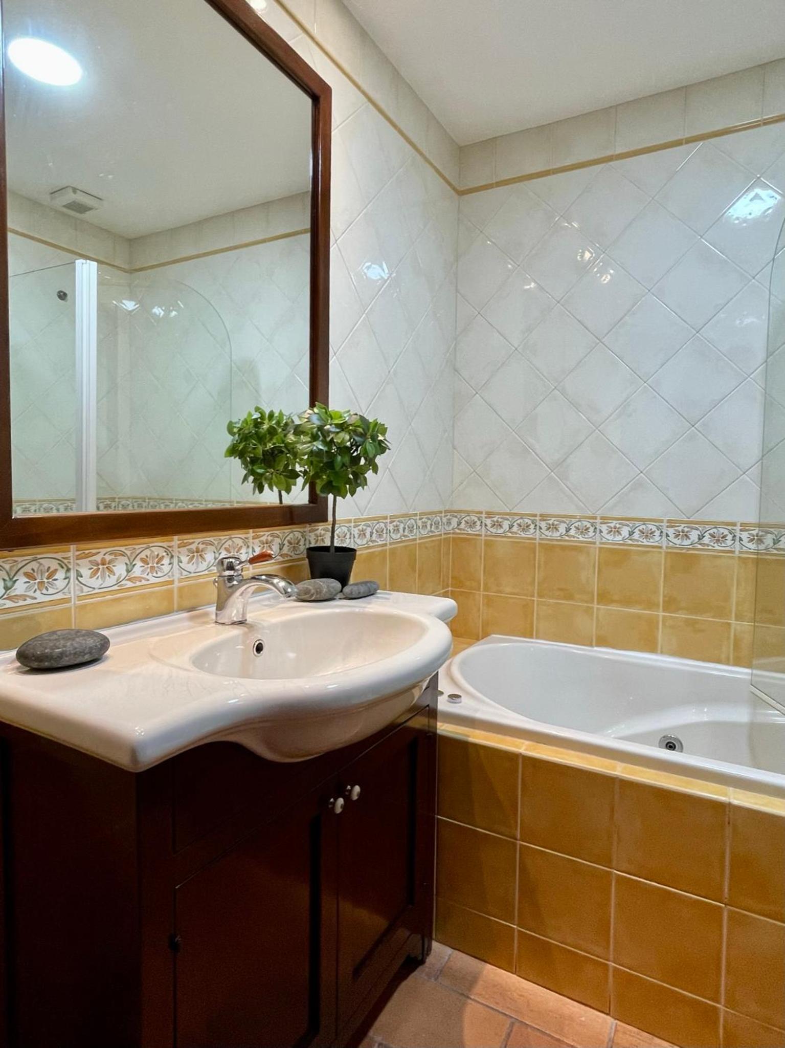 Inn Comenda House view 5