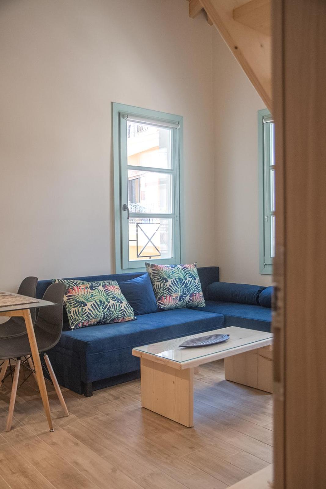 Agiopetra Lofts