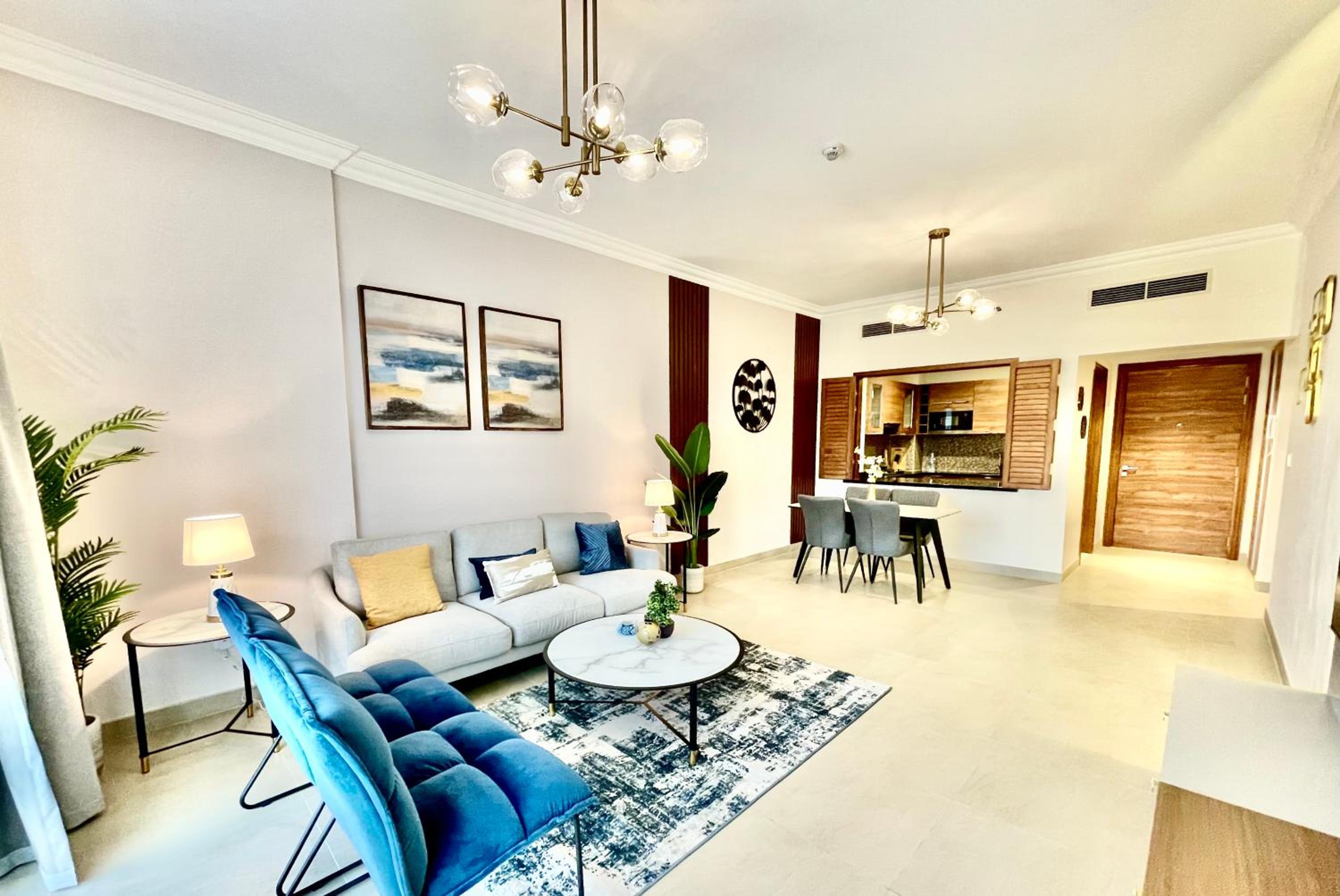 GOODWOOD SUITES HOMES VACATION