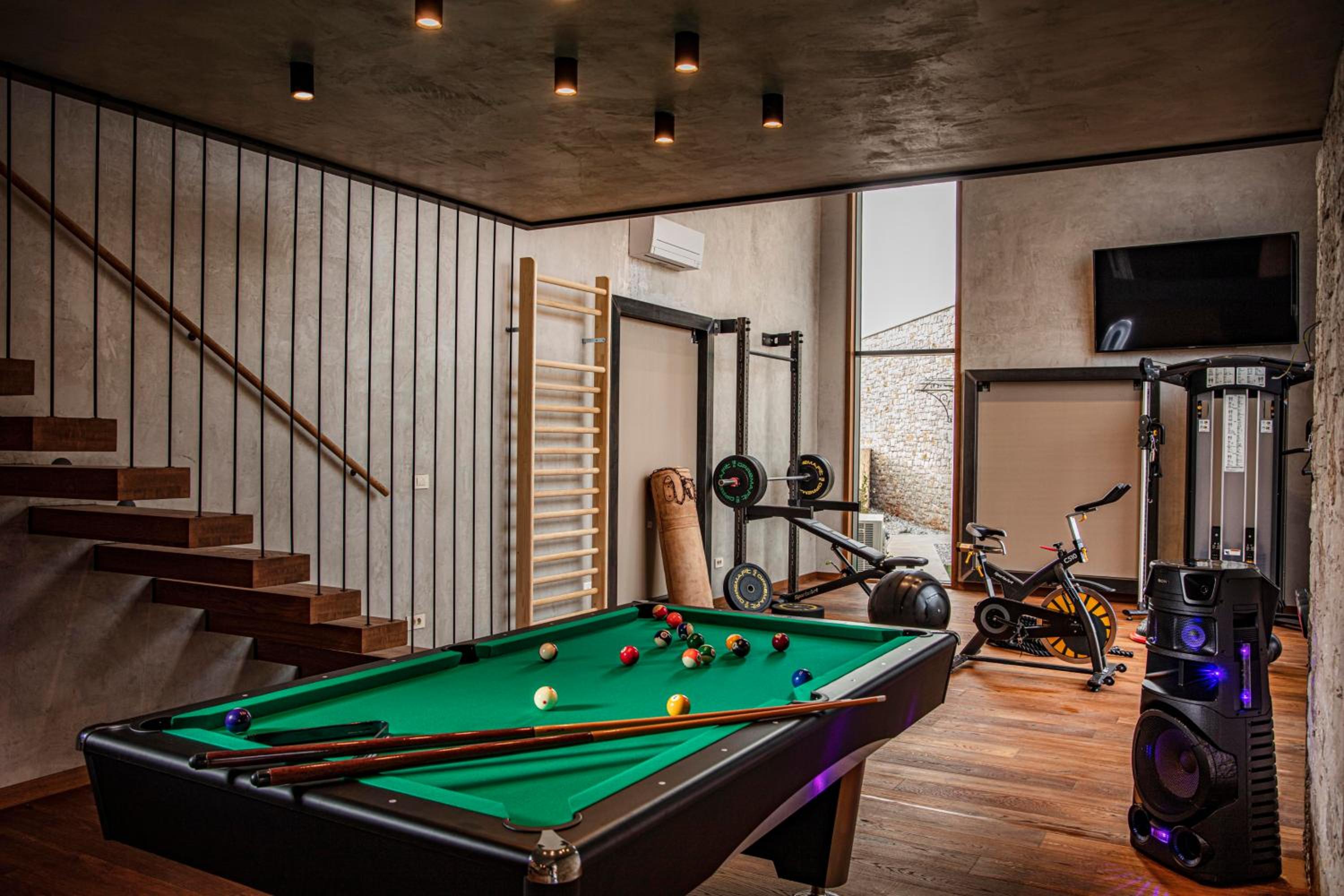 activities & amenities