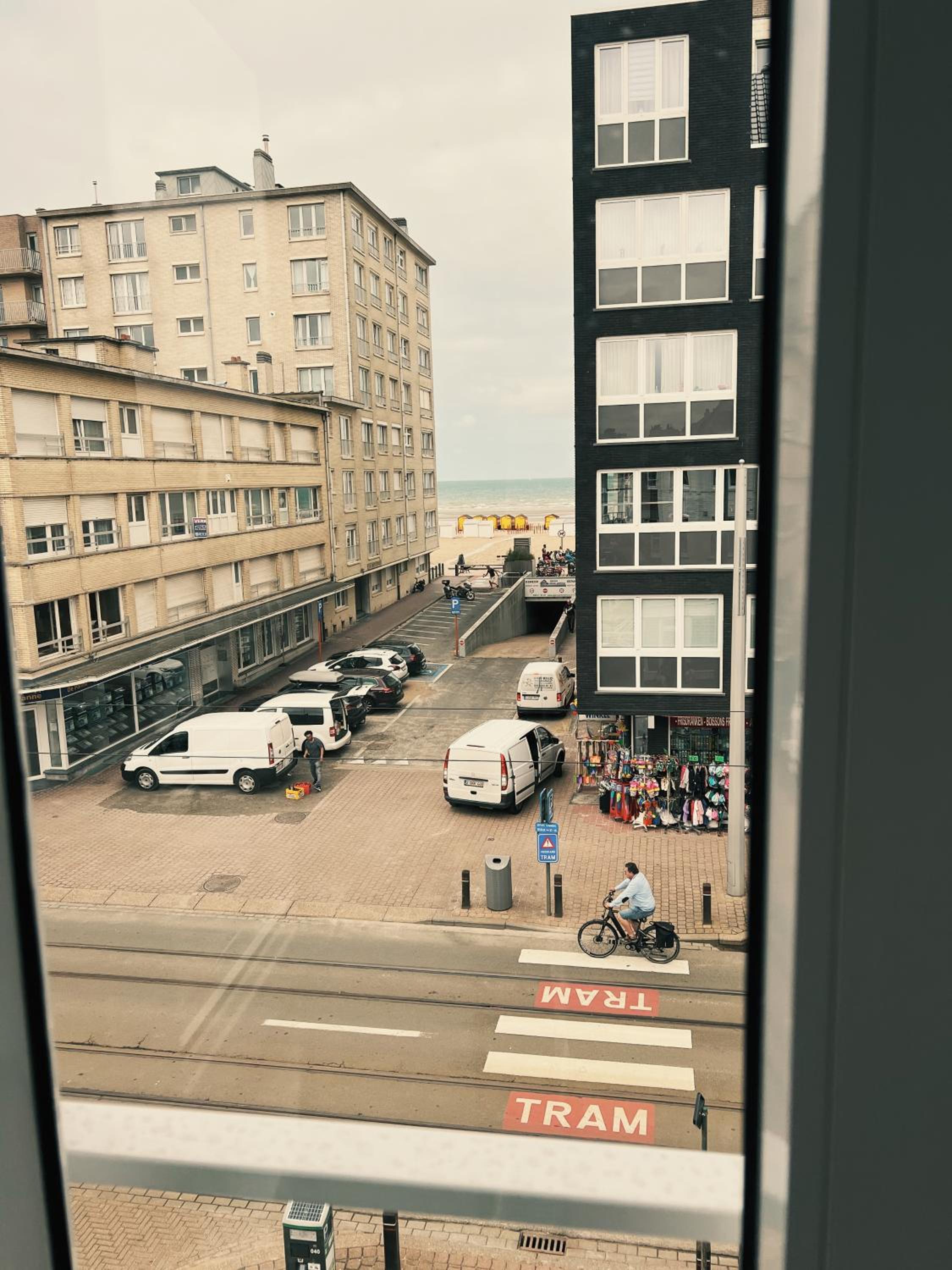 Studio Sarah view 3