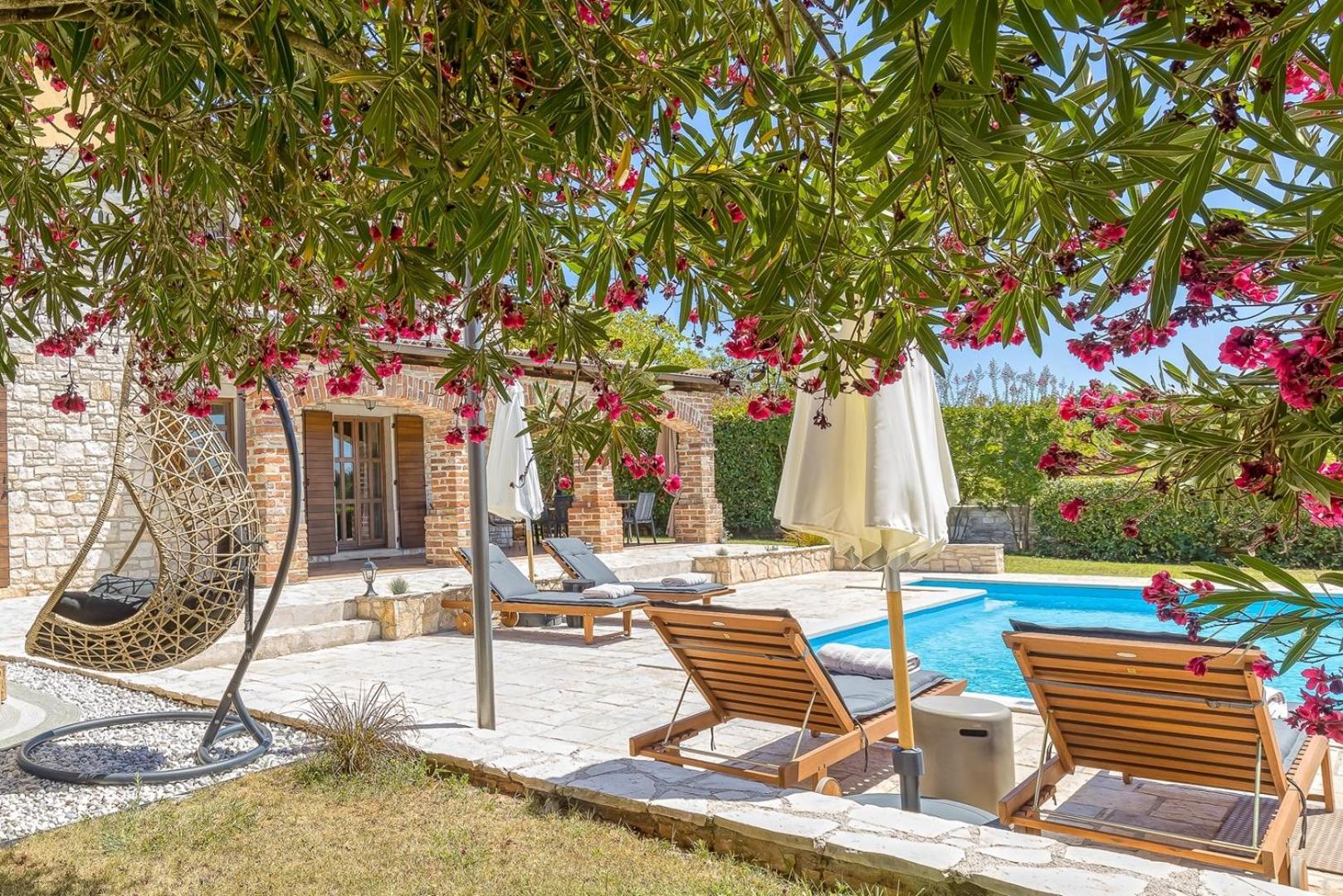 Villa Santolina view 3
