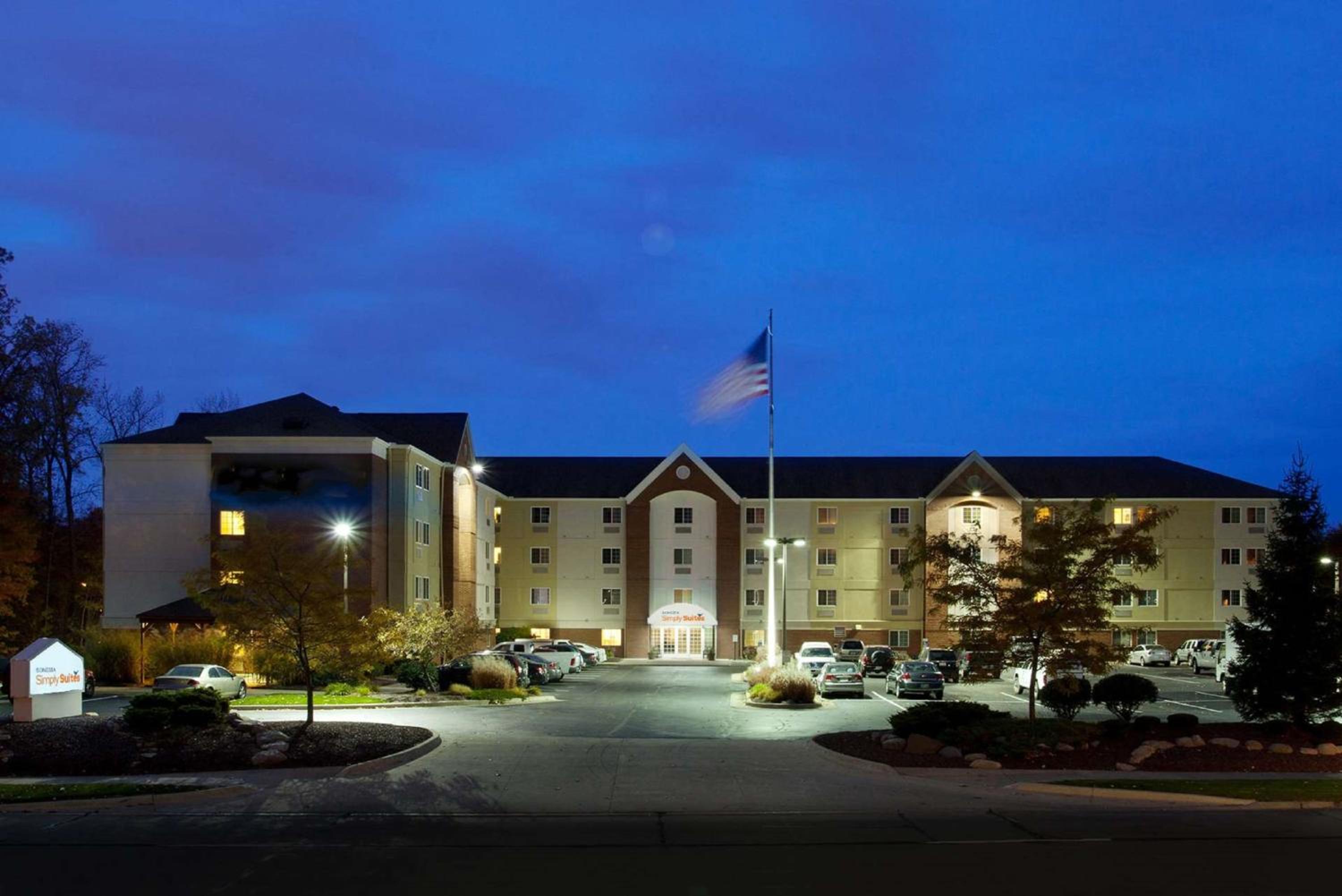 Hotel Sonesta Simply Suites Cleveland North Olmsted Airport