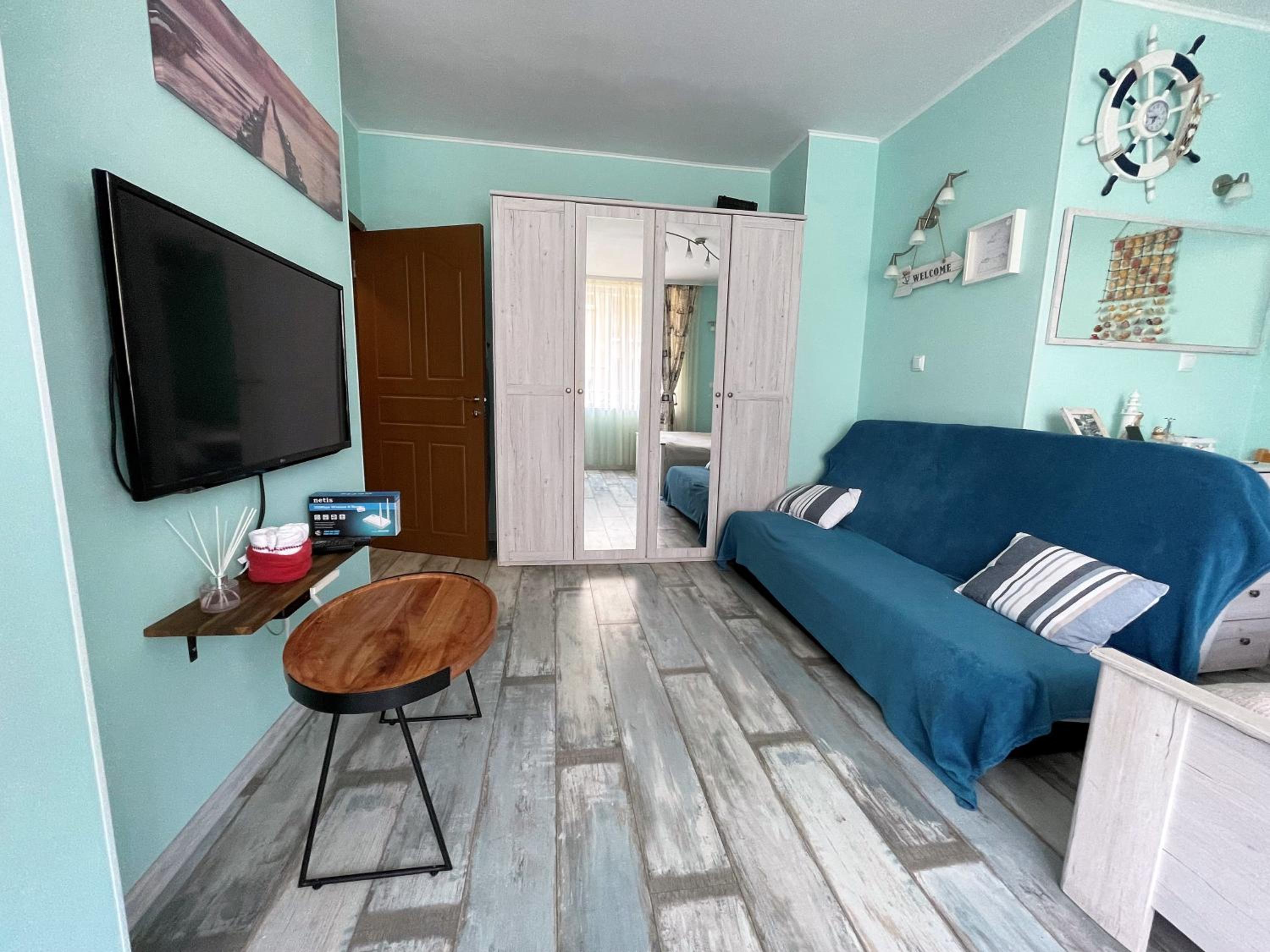 Bright 1BD Apartment with Nice Terrace by Flat Mаnаger