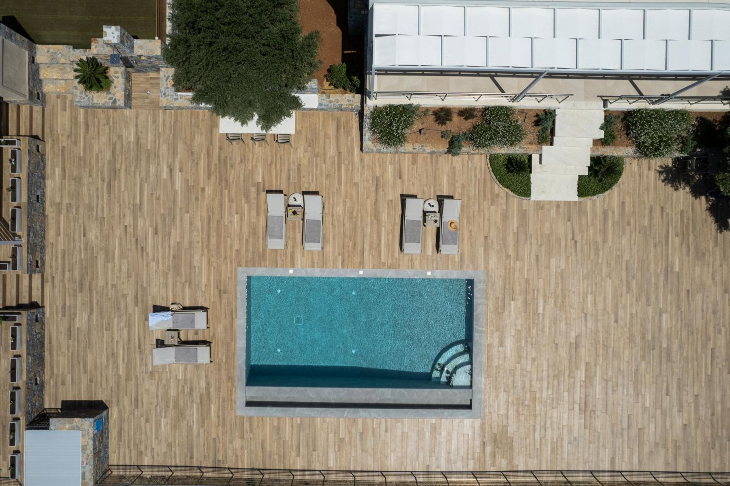 Photo 32
