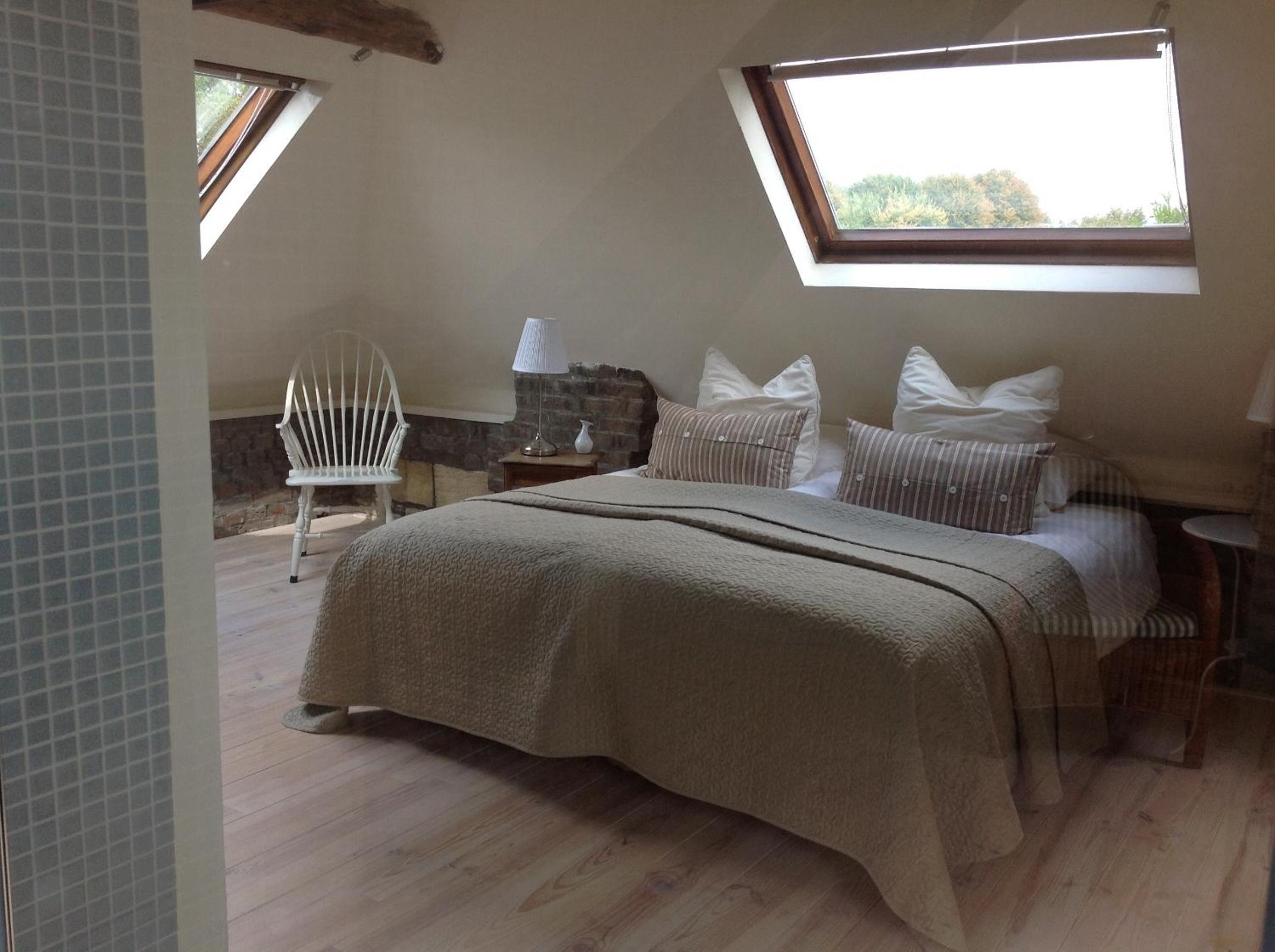 Photo 32