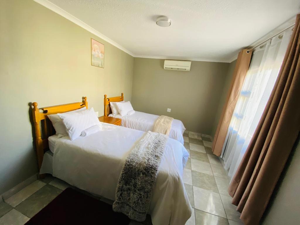 Xaba Guest Lodge view 4