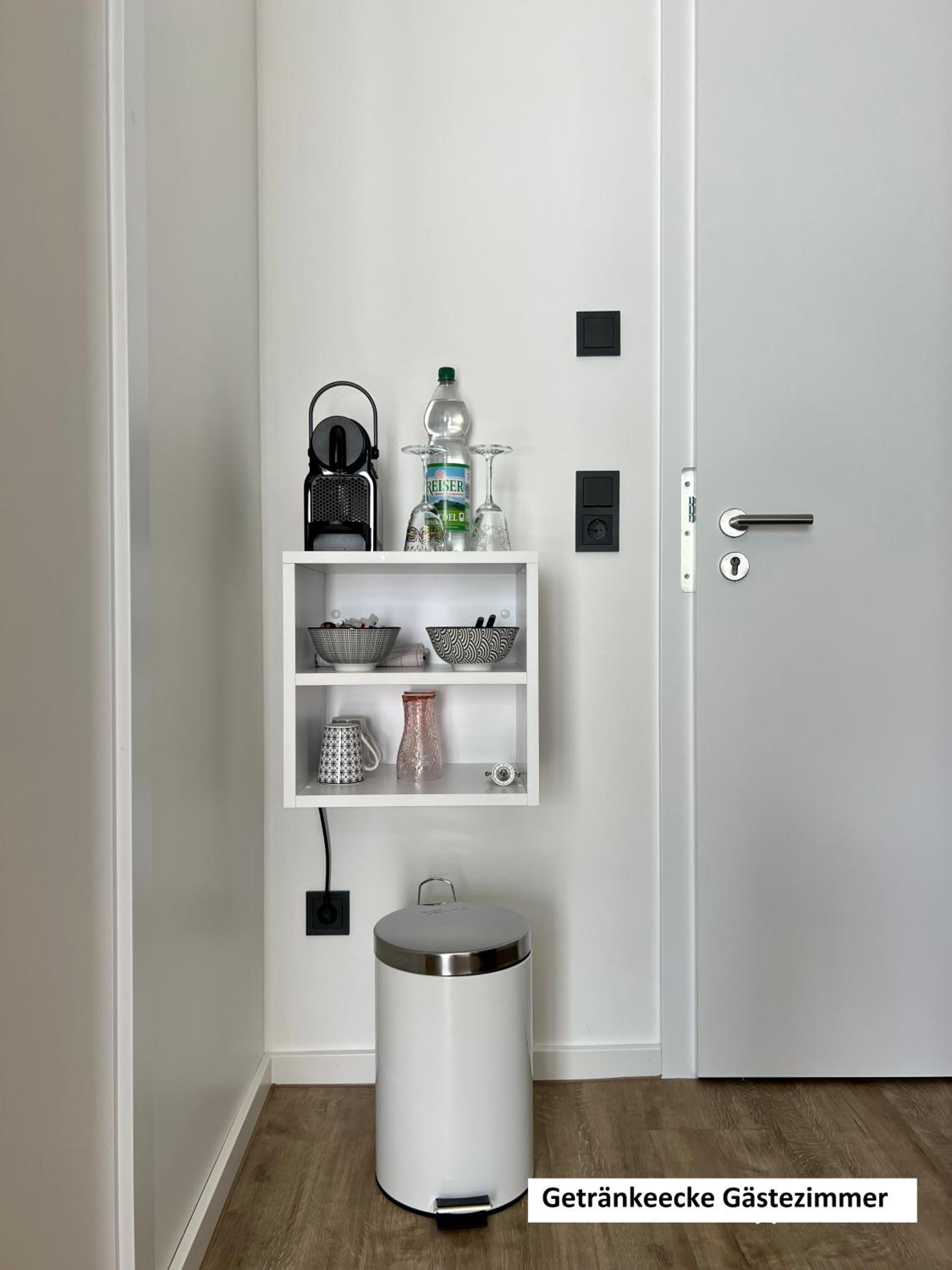 "Auslese 54" -Direkt am Moselufer- Gastezimmer  Ferienwohnung - Property Image 1