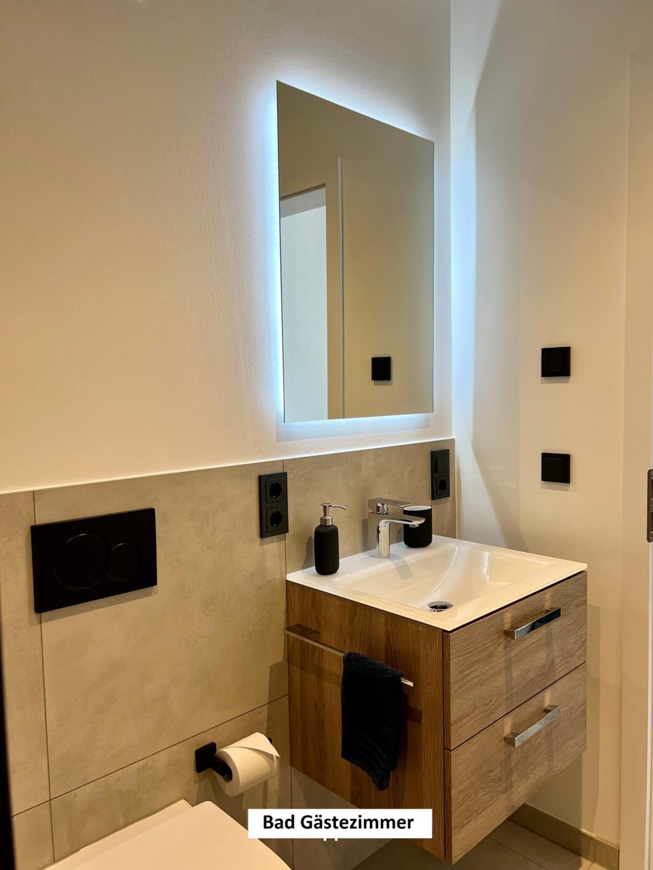 "Auslese 54" -Direkt am Moselufer- Gastezimmer Ferienwohnung - Property Image 13