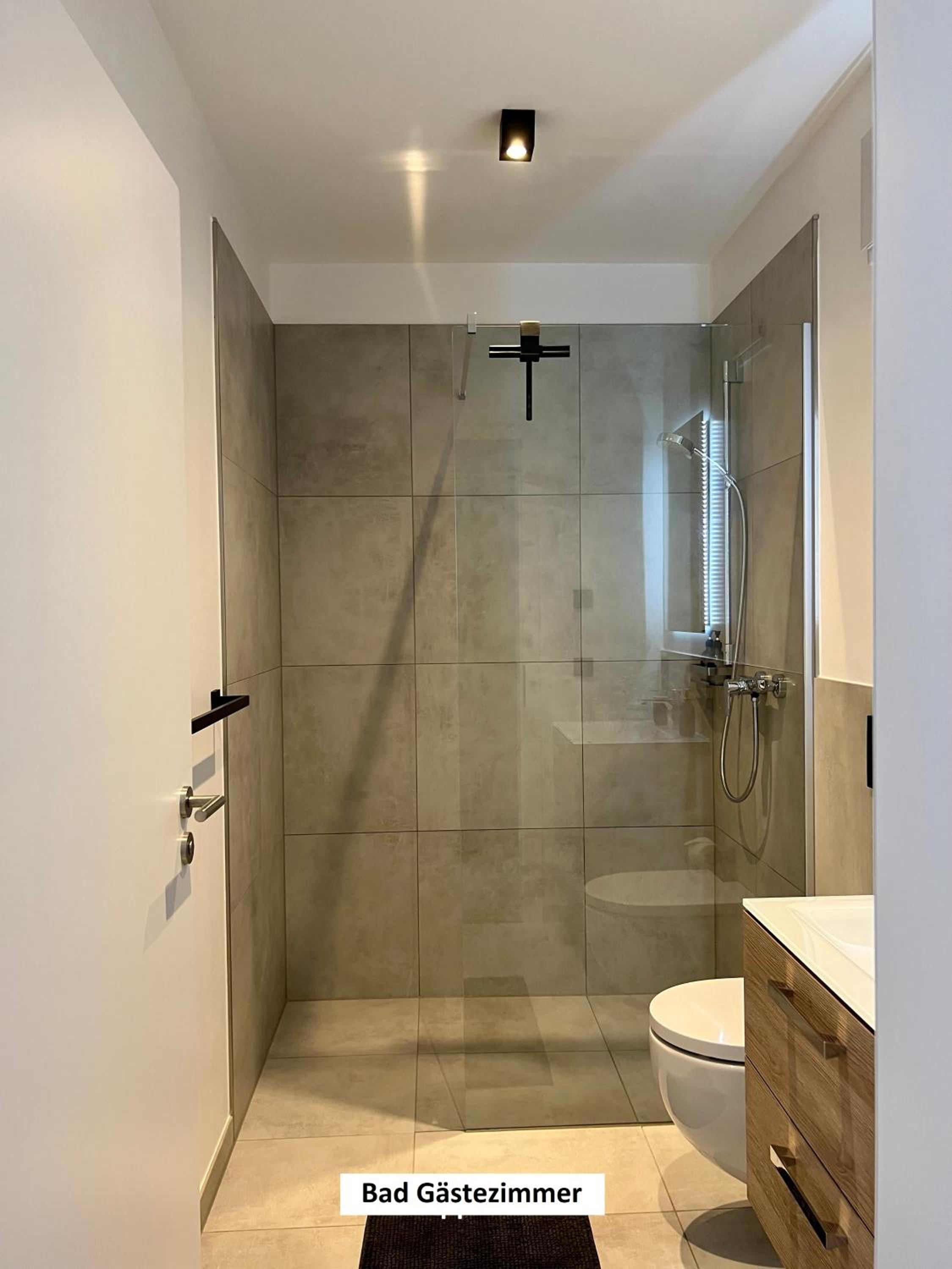 "Auslese 54" -Direkt am Moselufer- Gastezimmer Ferienwohnung - Property Image 14