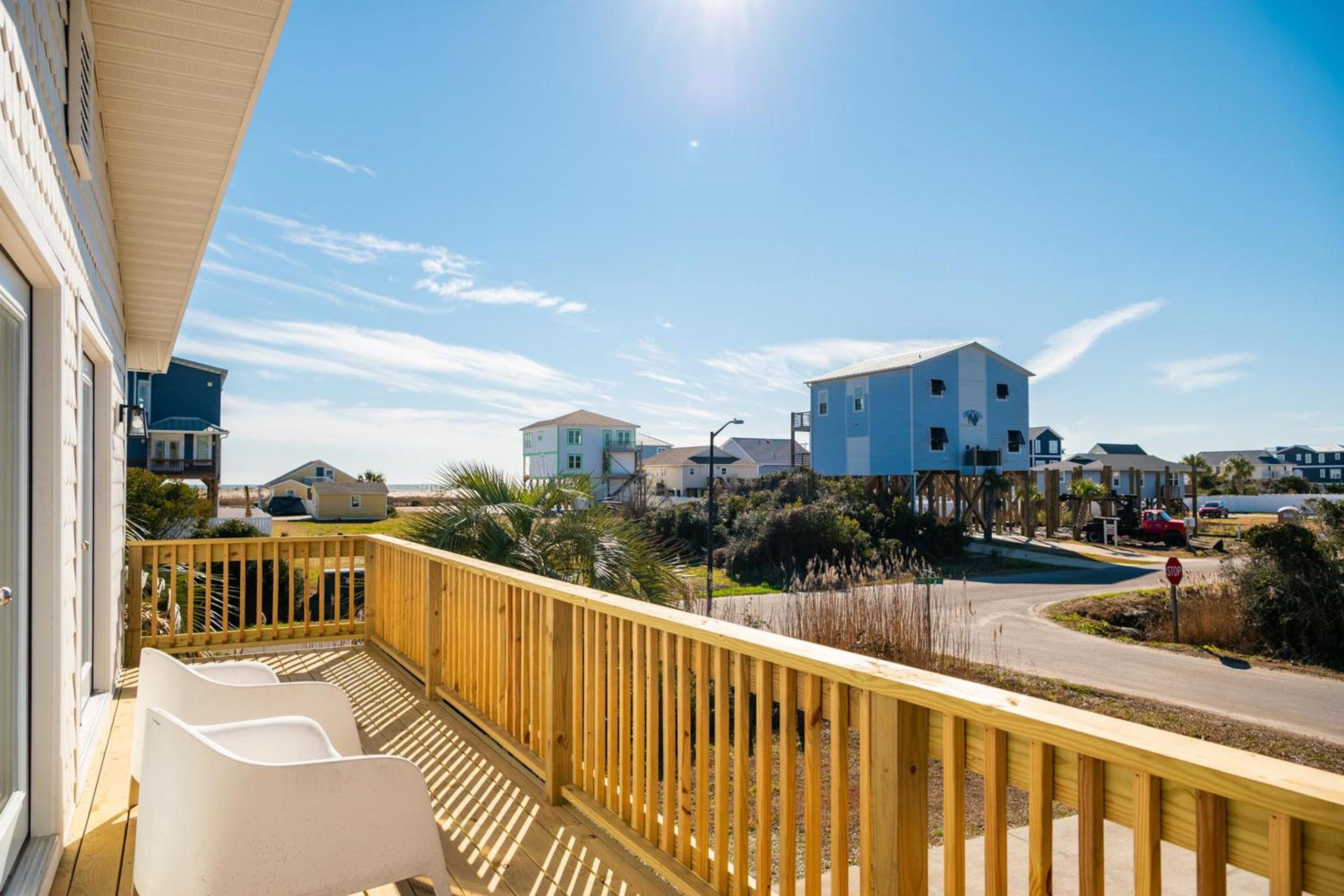 Splendid Days by Oak Island Accommodations