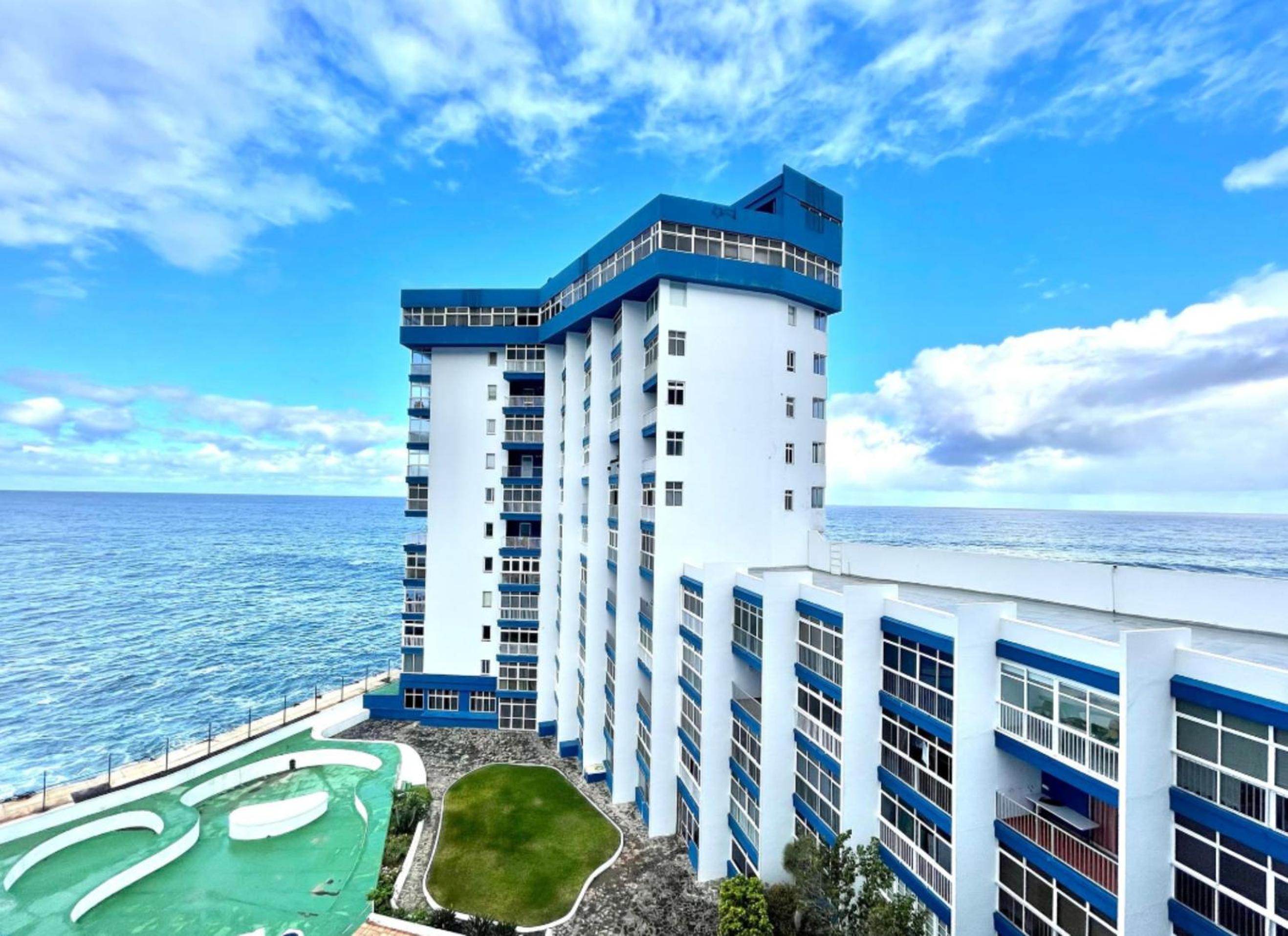 Estudio mesa del mar