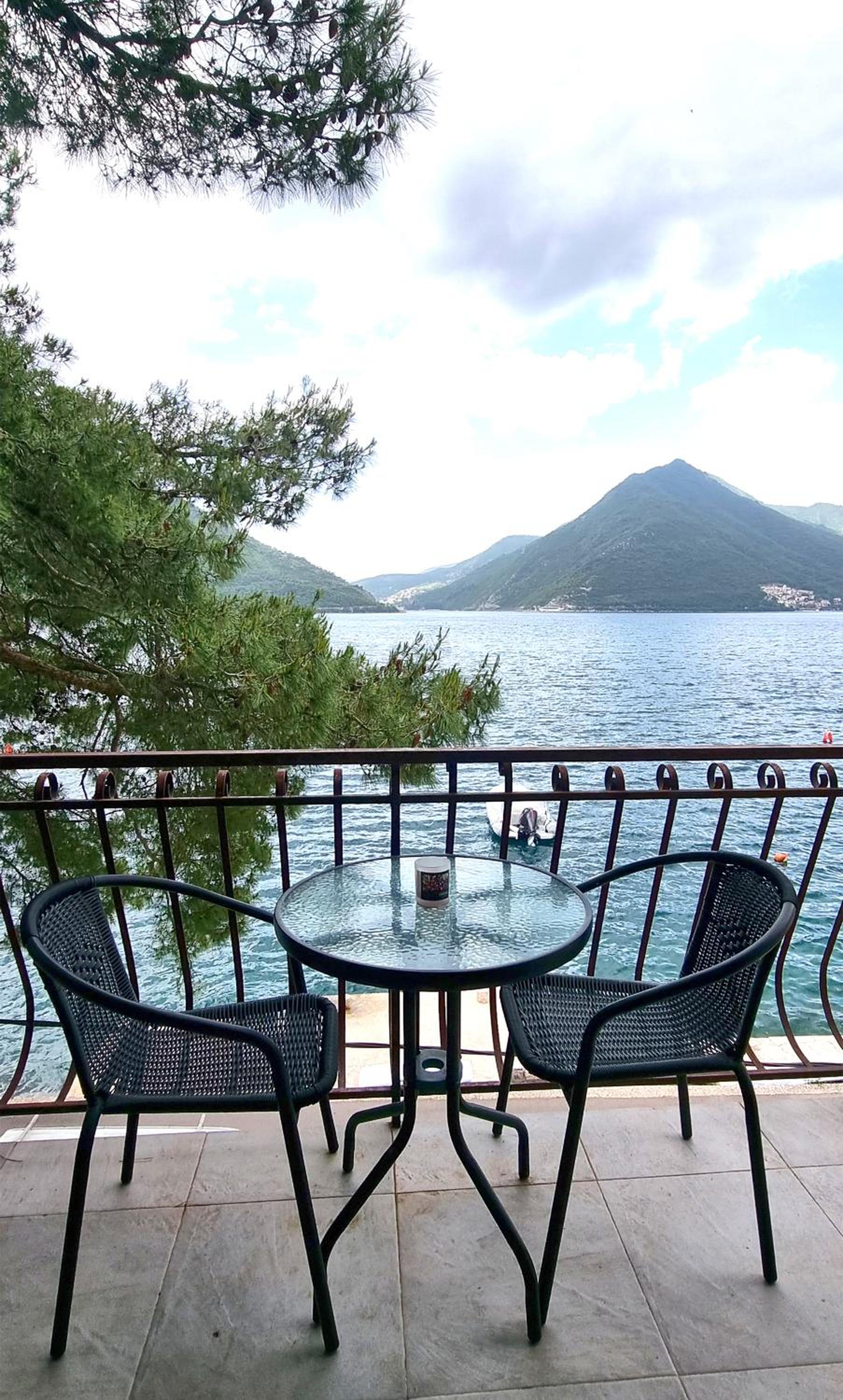 Amazing panoramic view of Perast. view 3