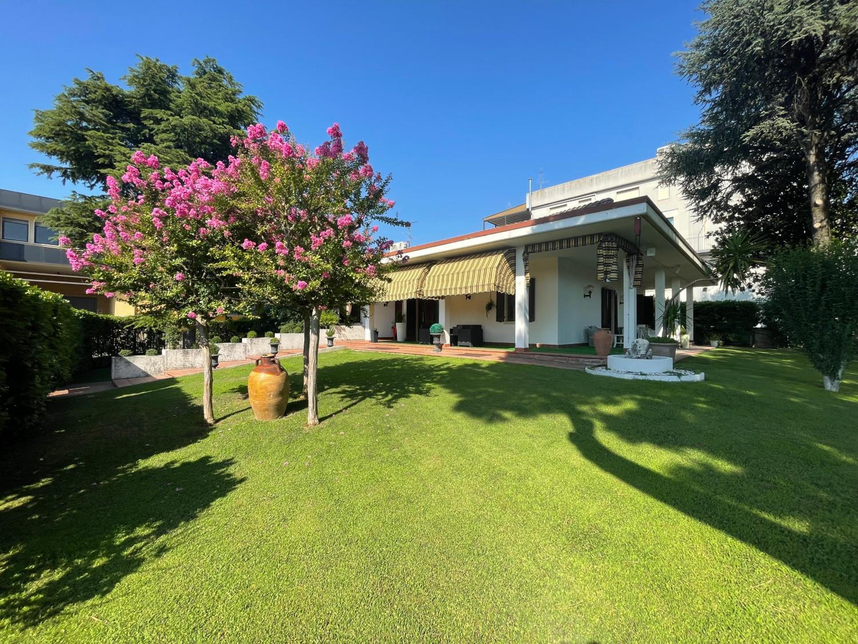 Hotel Vitti's Home Verona