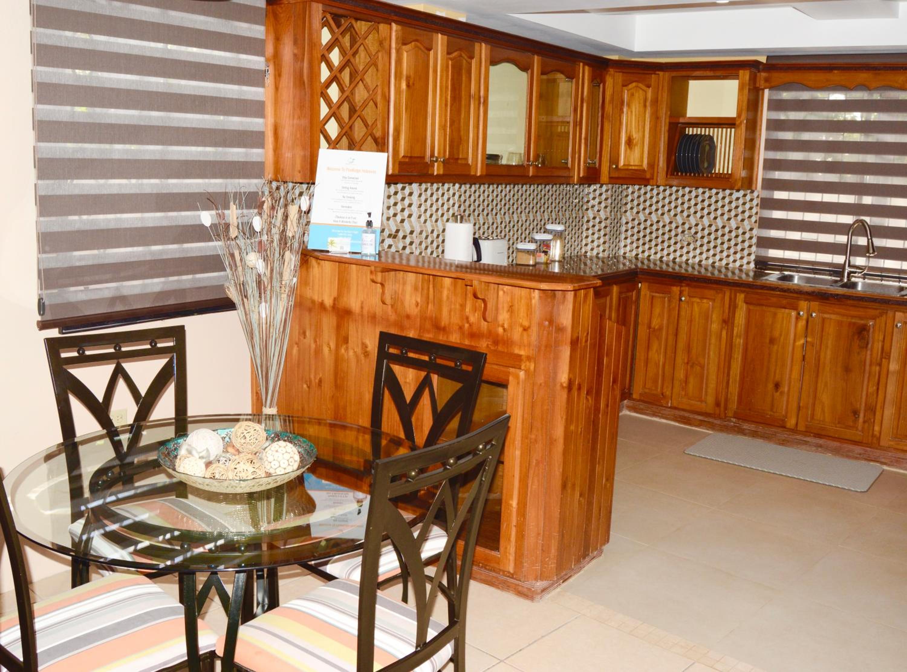 PineRidge Hideaway 1 Bedroom Apartment #1