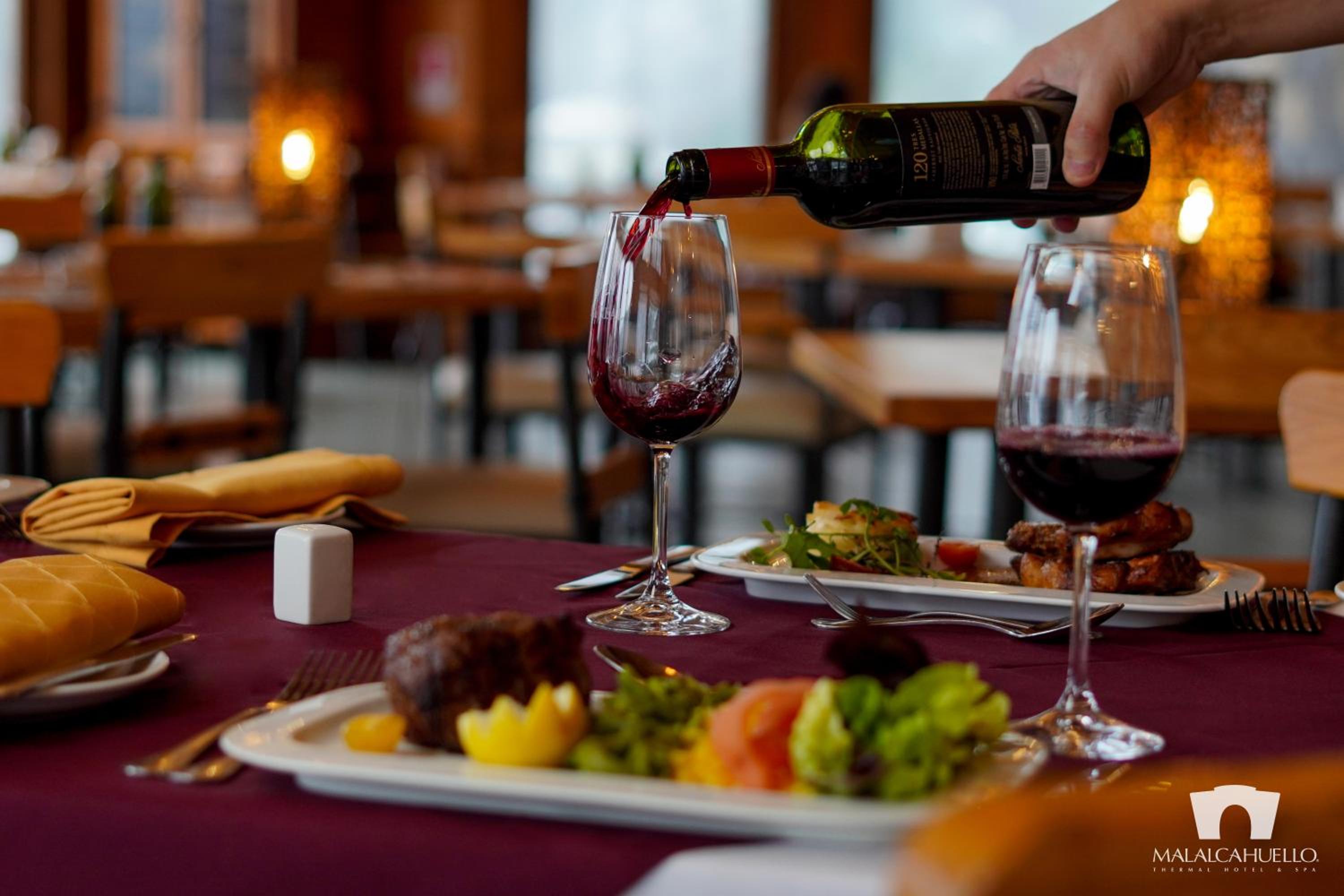 restaurant