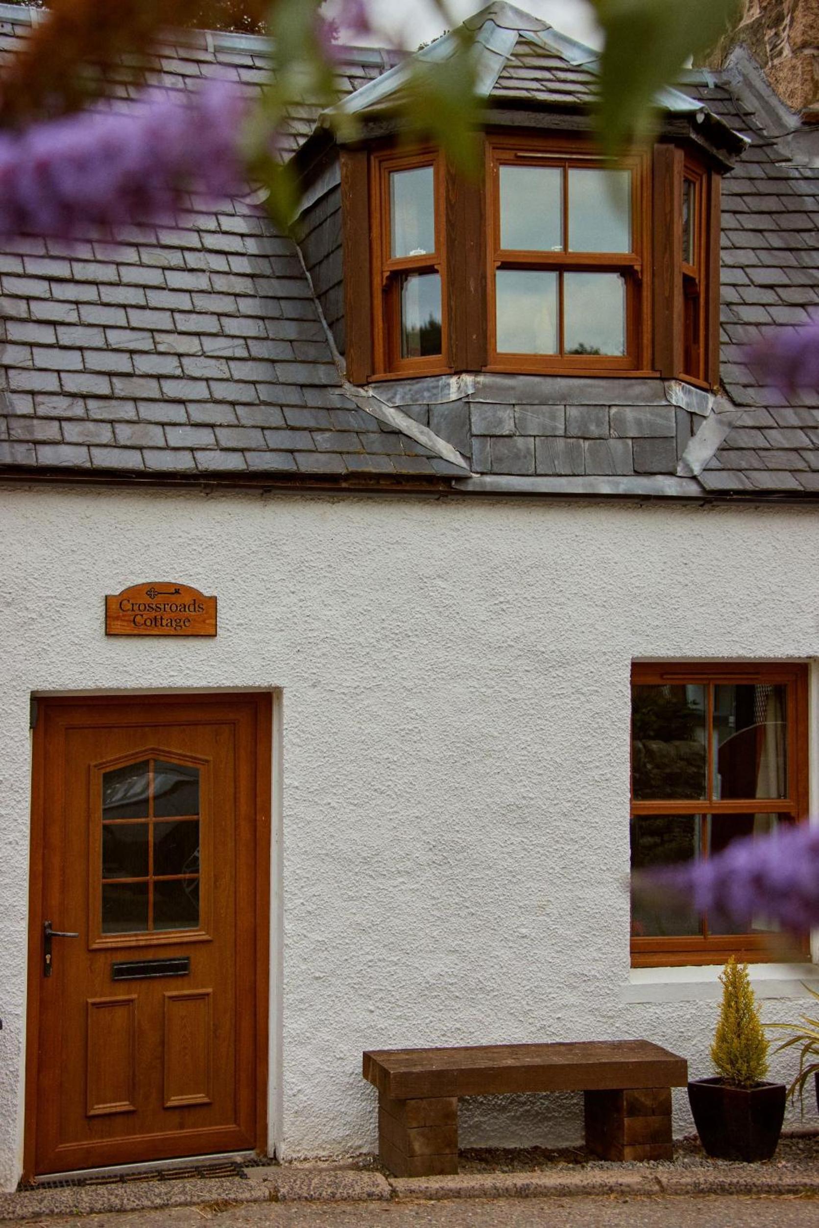 Crossroads Cottage