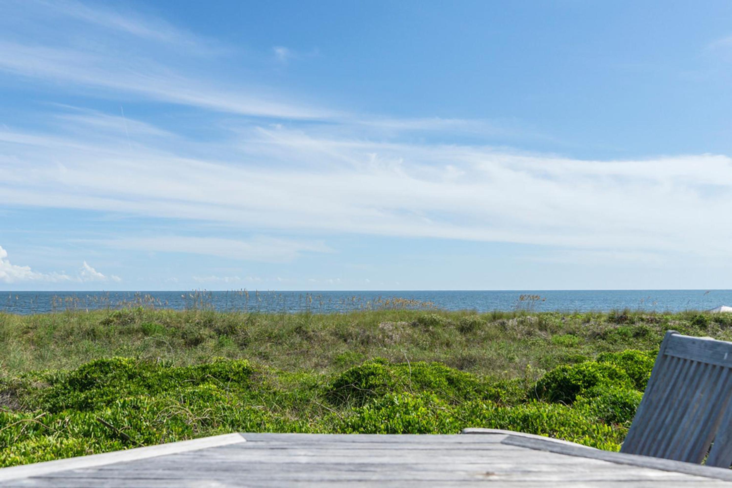 Jonahs Whale by Oak Island Accommodations view 2