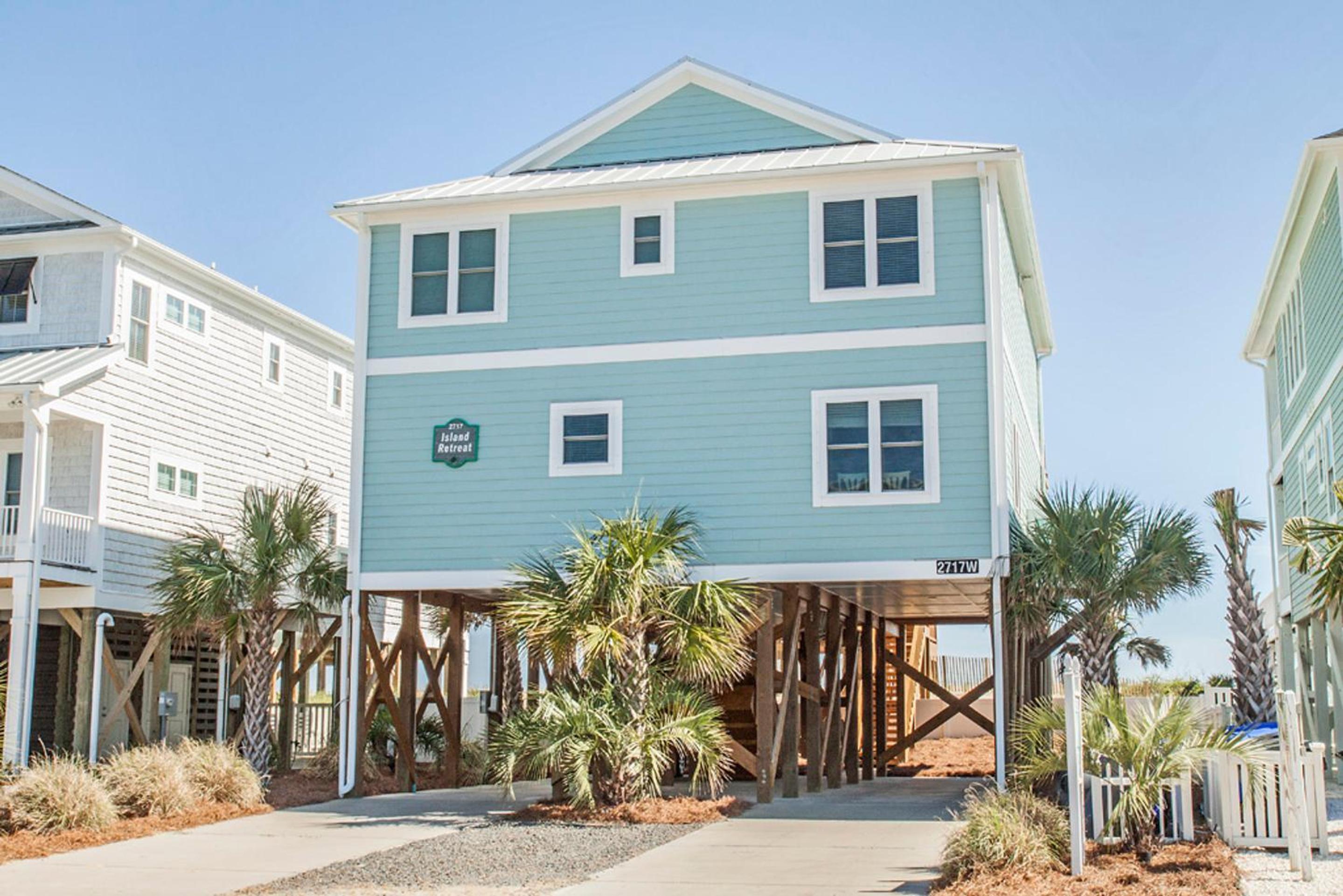 Island Retreat by Oak Island Accommodations view 5