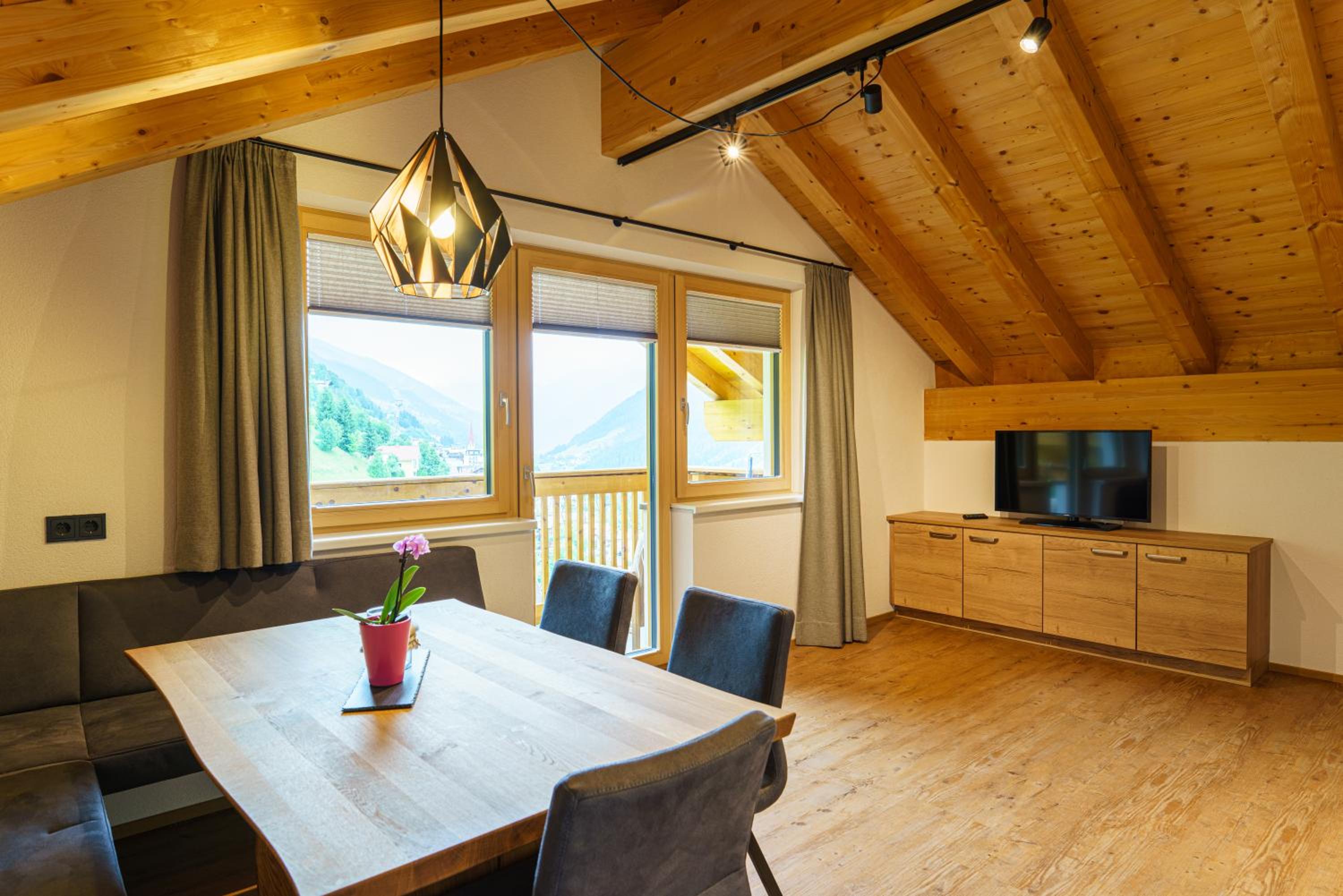 Hotel Alpenfrieden