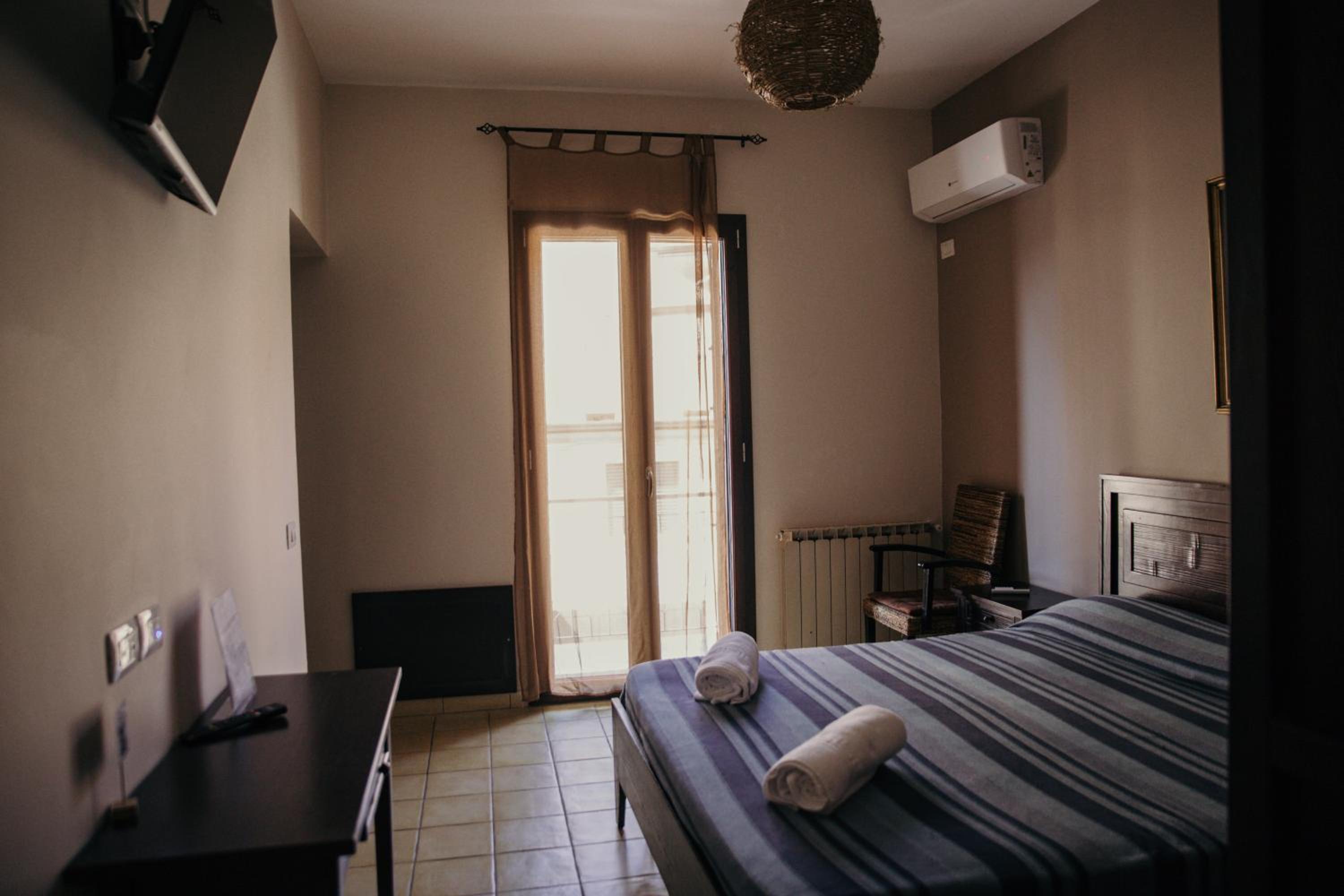 Le Antiche Colonne view 5