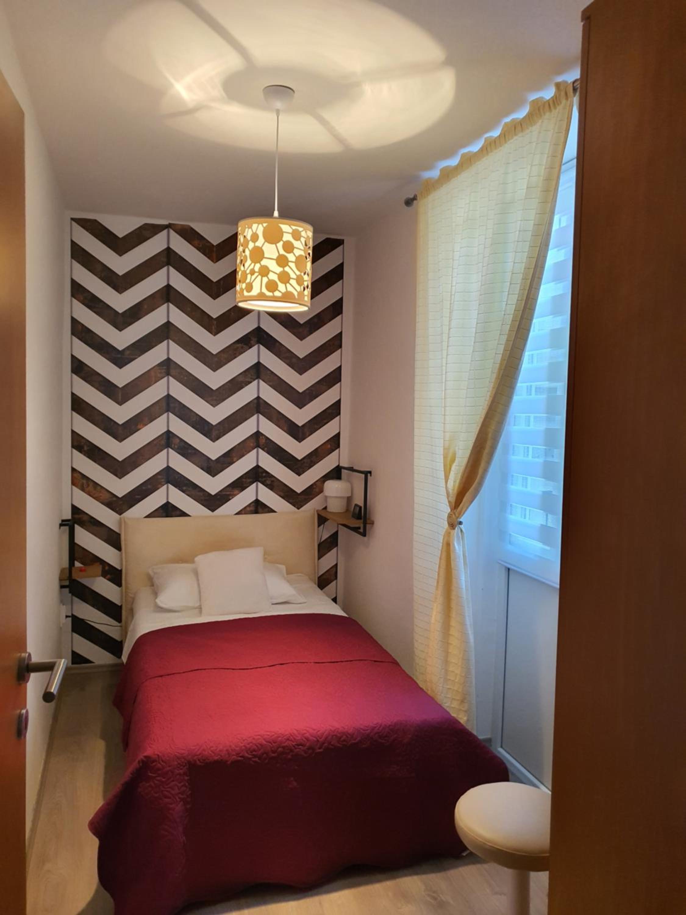 Batala1-City marina apartment with secured private parking