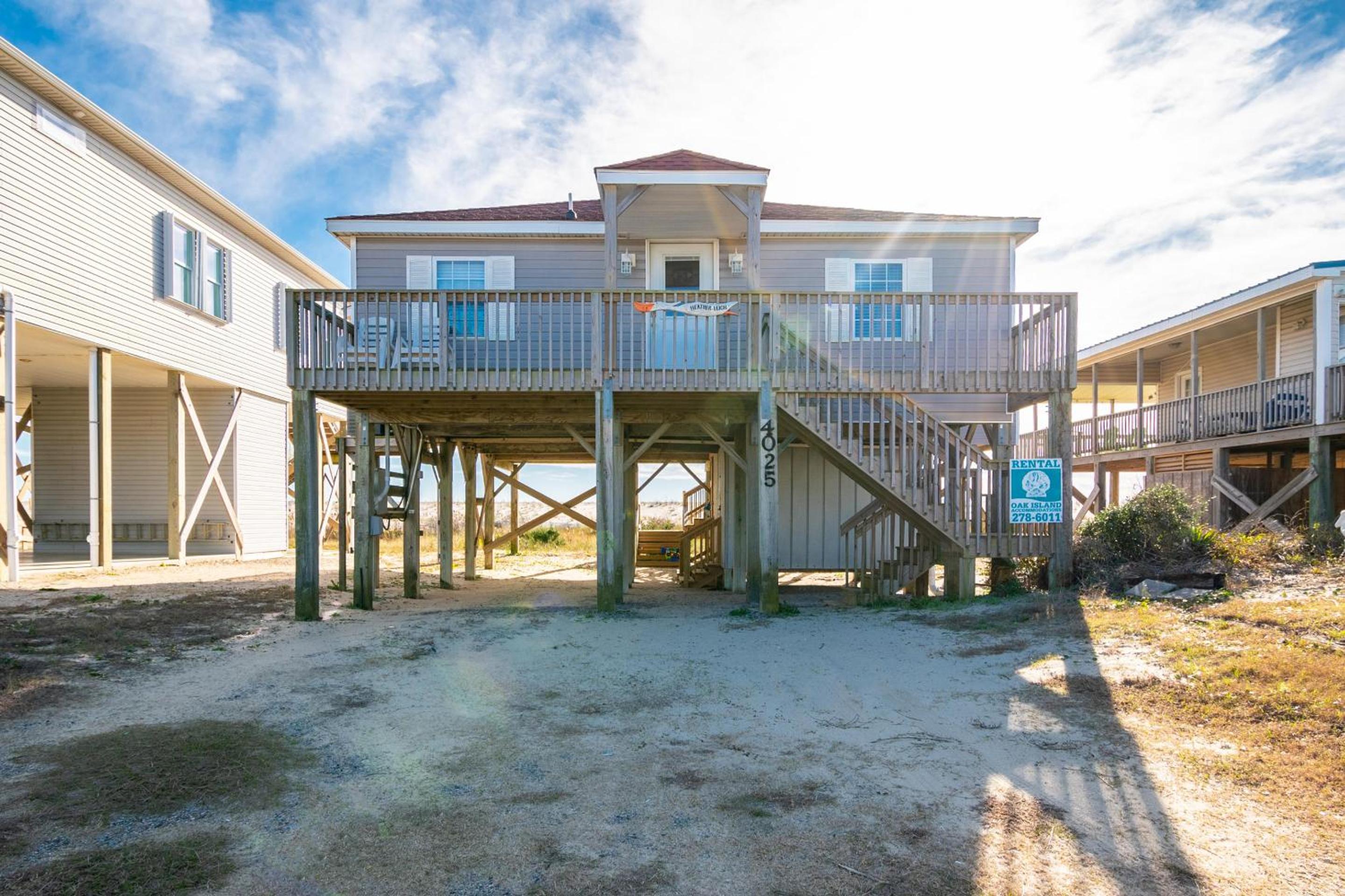 Heather Leigh by Oak Island Accommodations view 5