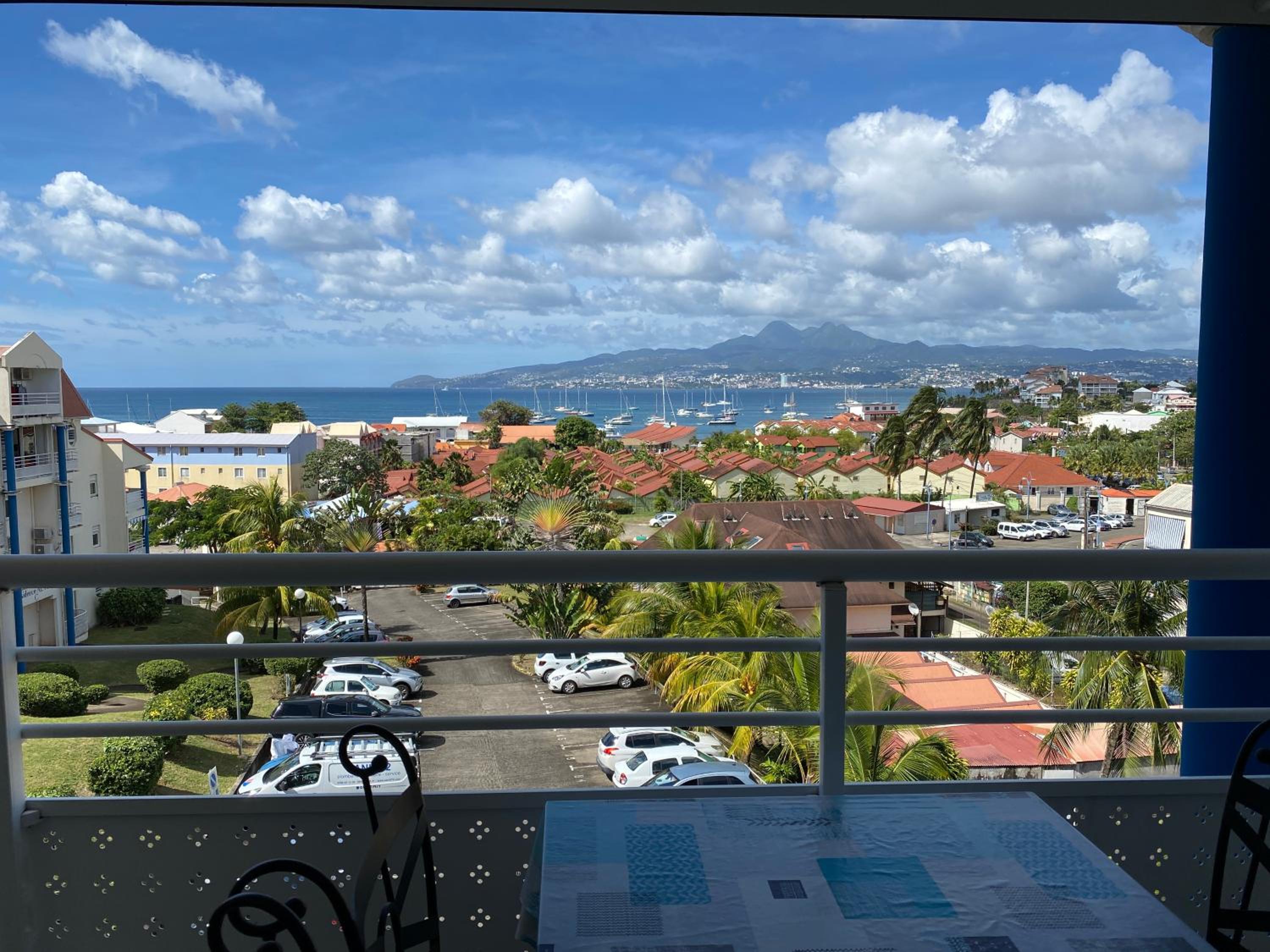 Magnifique Appartement T3 Duplex avec vue mer 180°