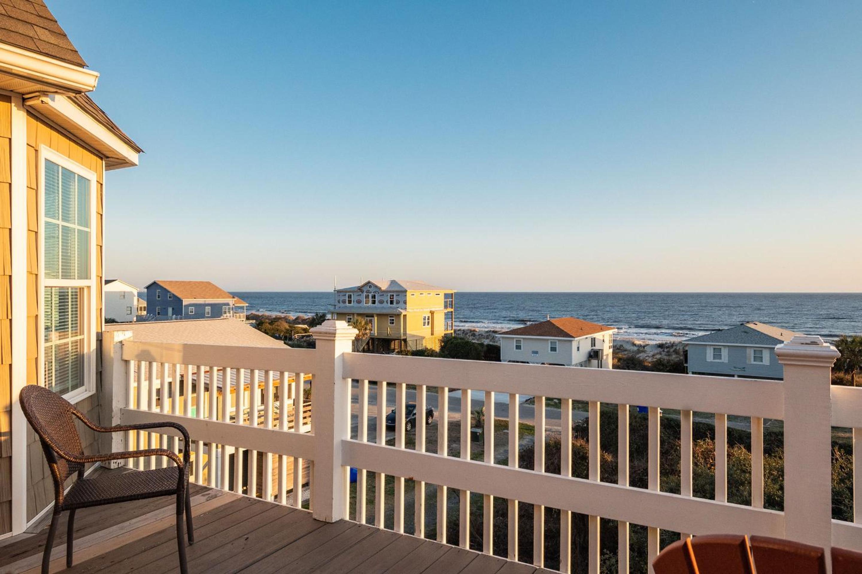 Cox Landing by Oak Island Accommodations view 2
