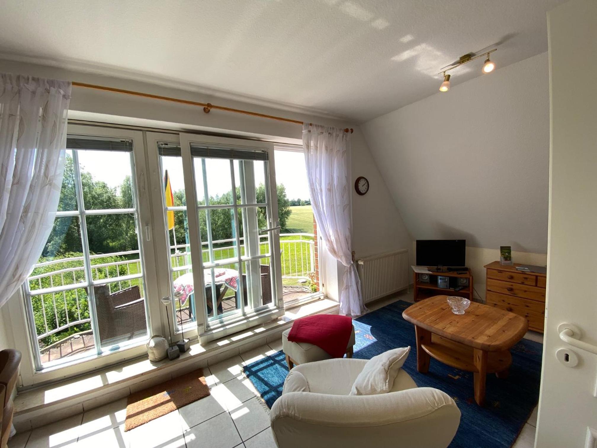 Haus Jenny, Wohnung E3b, Sonne rundum