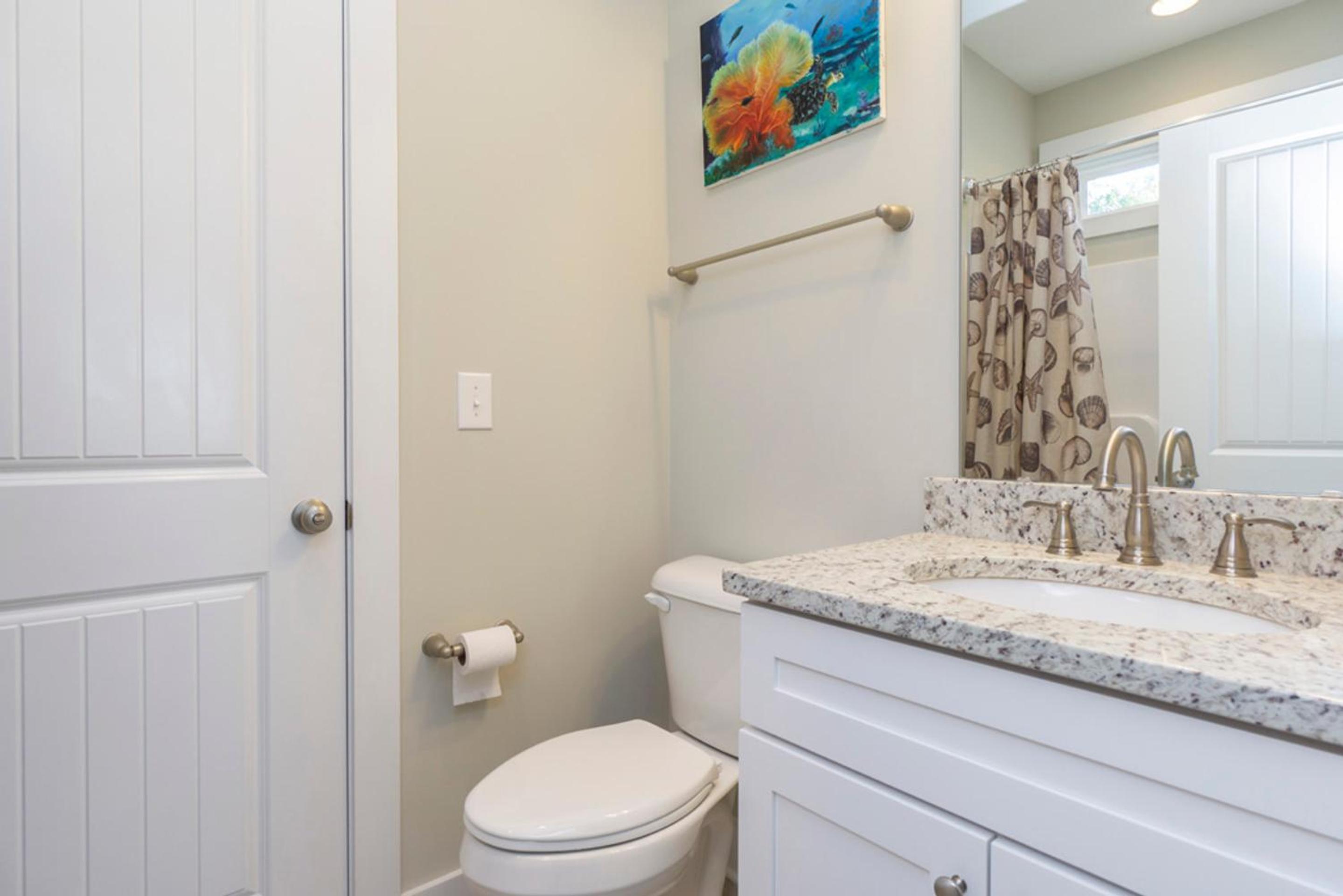 Fountains Folly by Oak Island Accommodations, photo 55