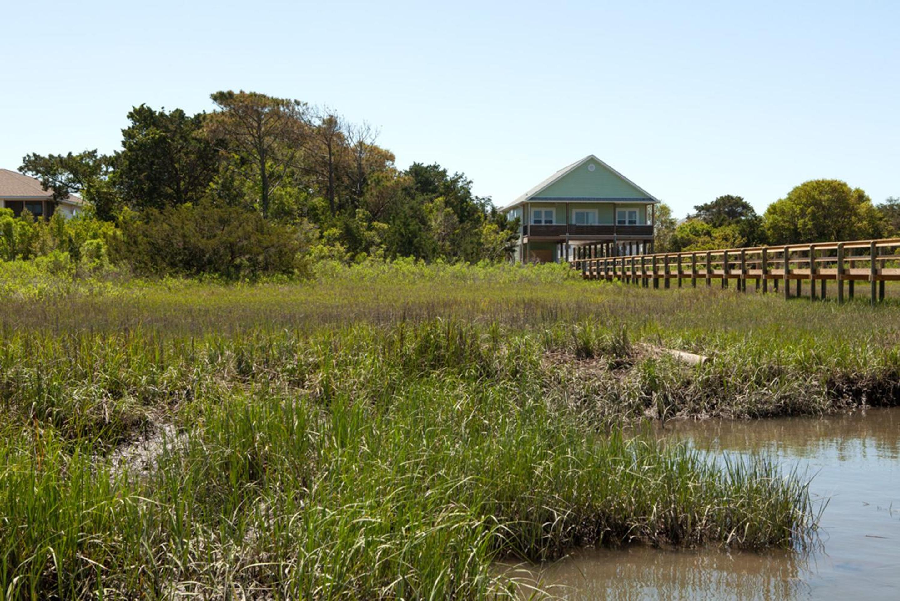 Fountains Folly by Oak Island Accommodations, photo 61