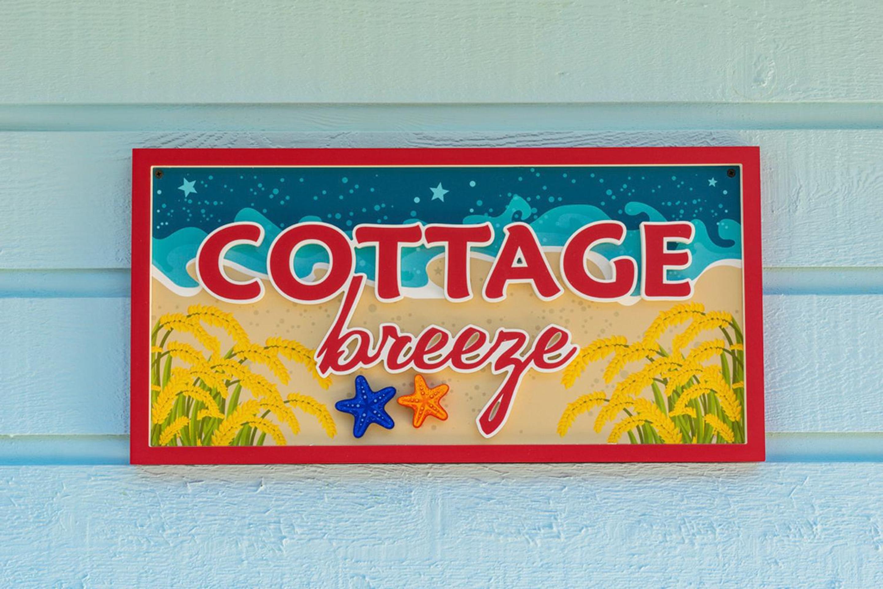 Cottage Breeze by Oak Island Accommodations view 5