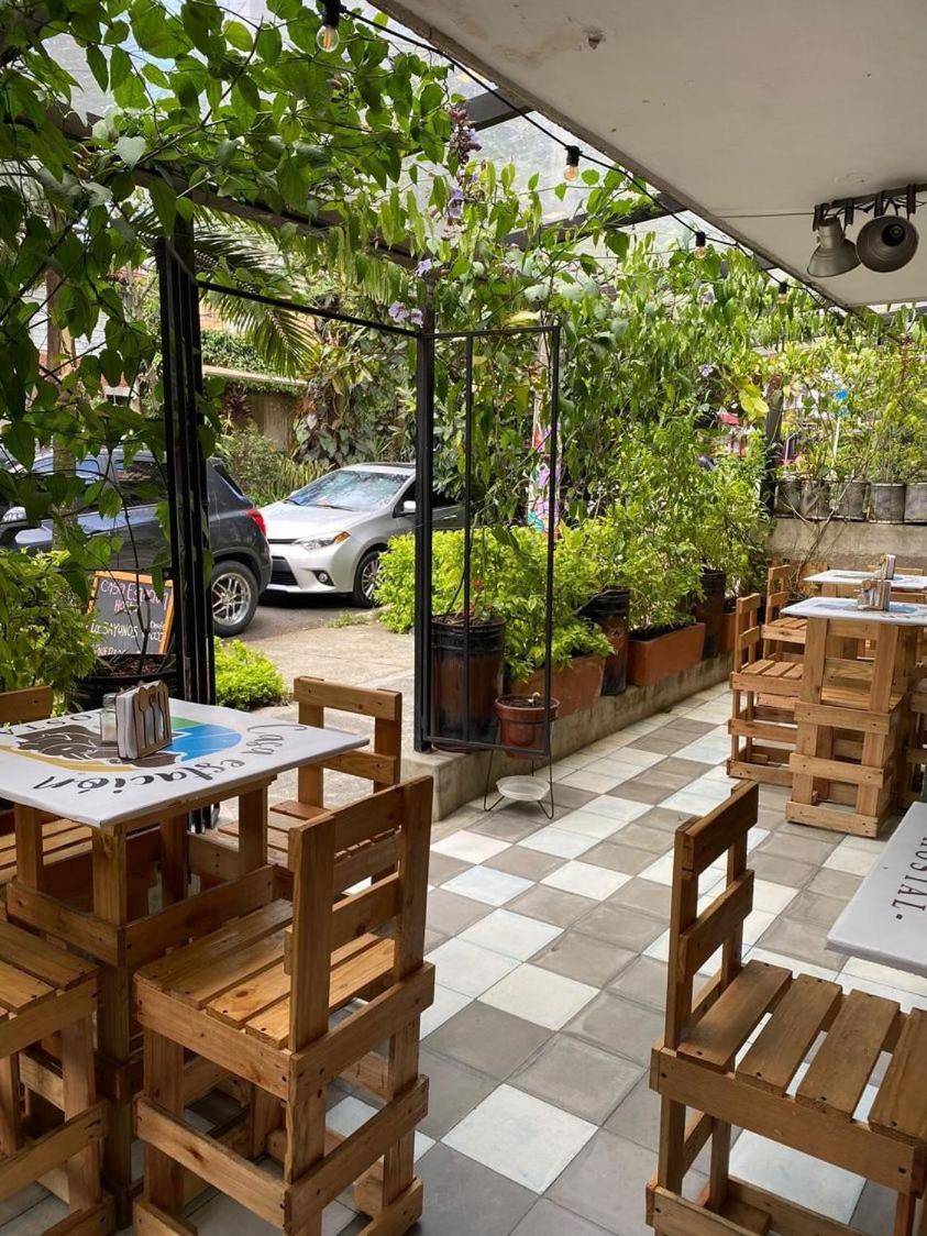 Hostal Casa Estación