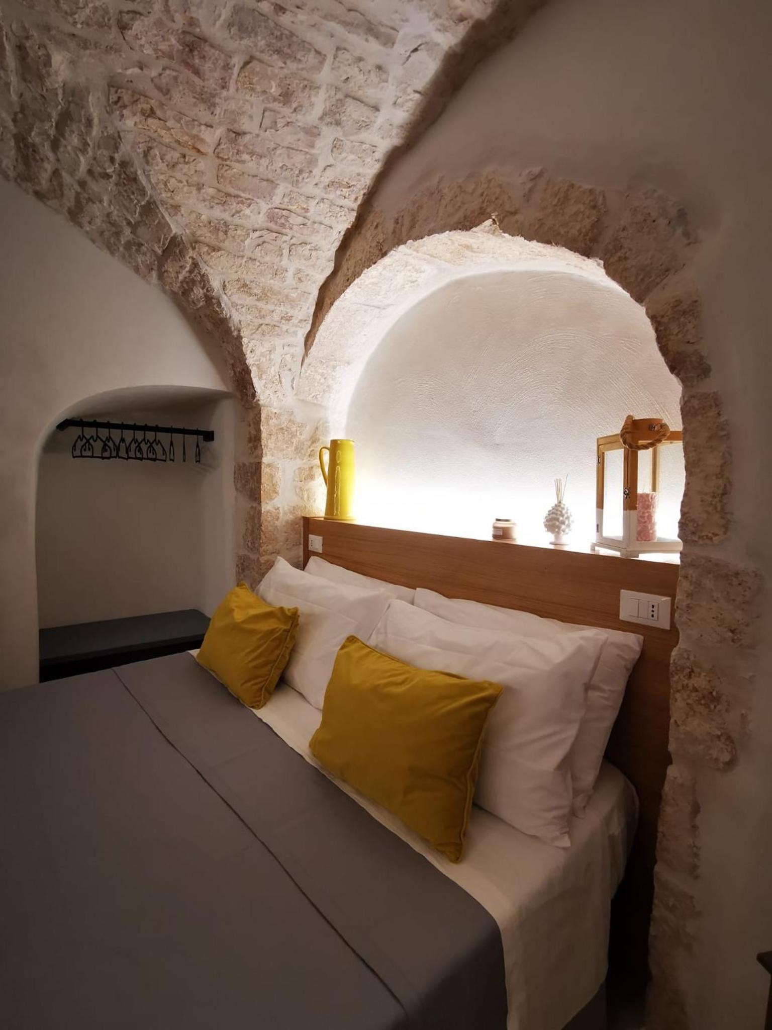 A Petre Luxury Room