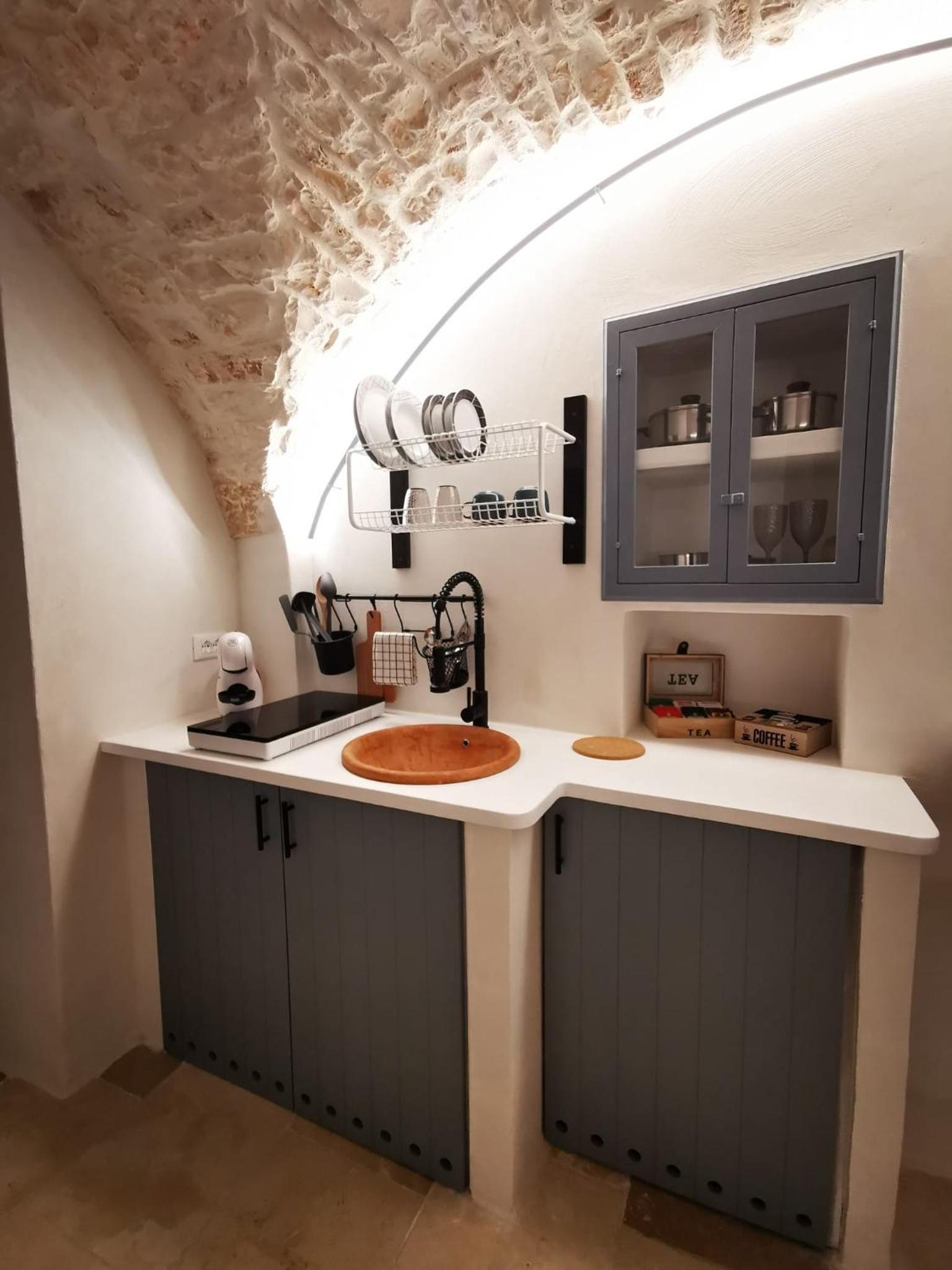 A Petre Luxury Room