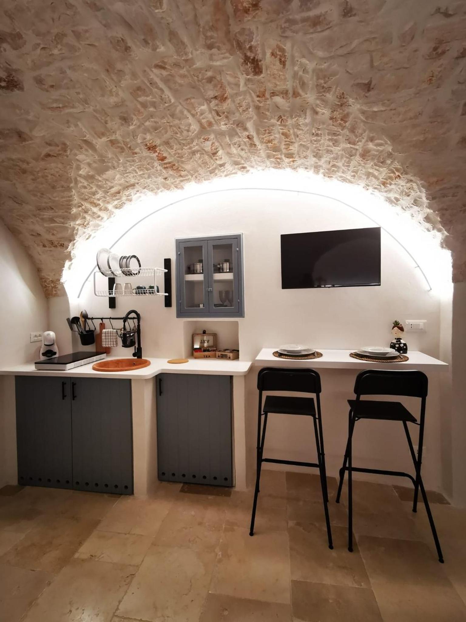 A Petre Luxury Room