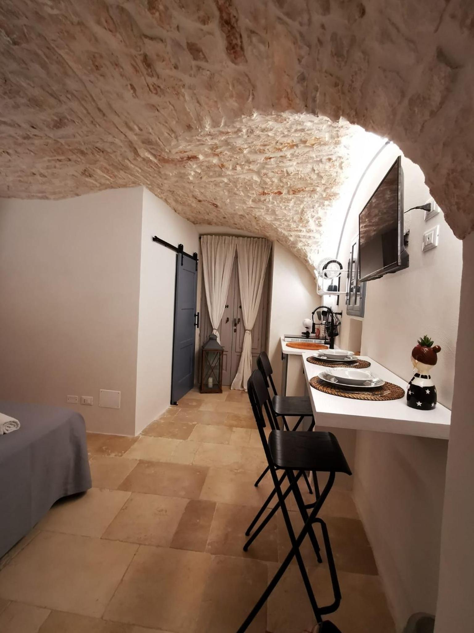 A Petre Luxury Room