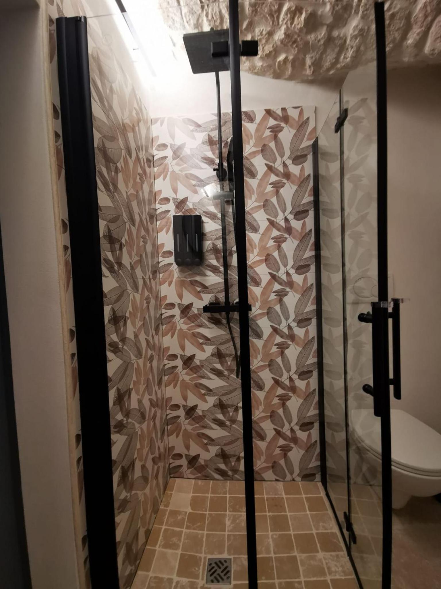 A Petre Luxury Room