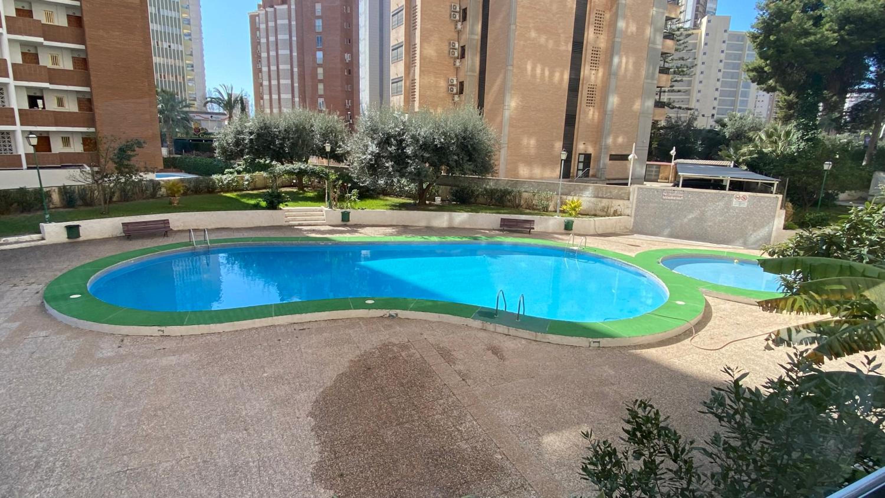 SOLYMAR LEVANTE Apartamento Completo con Piscina y Parking Comunitario