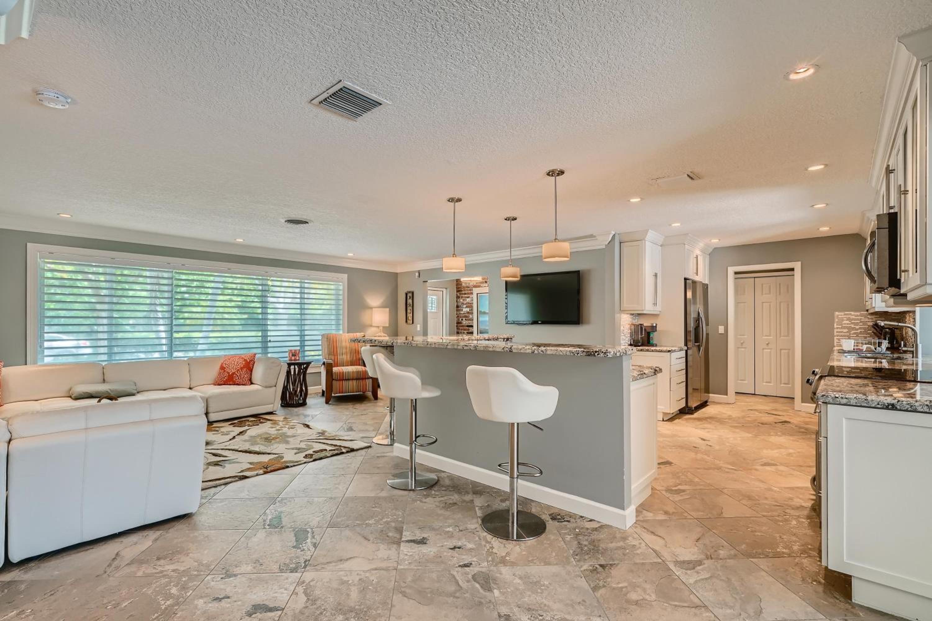 Bimini Breeze Vacation Home view 5