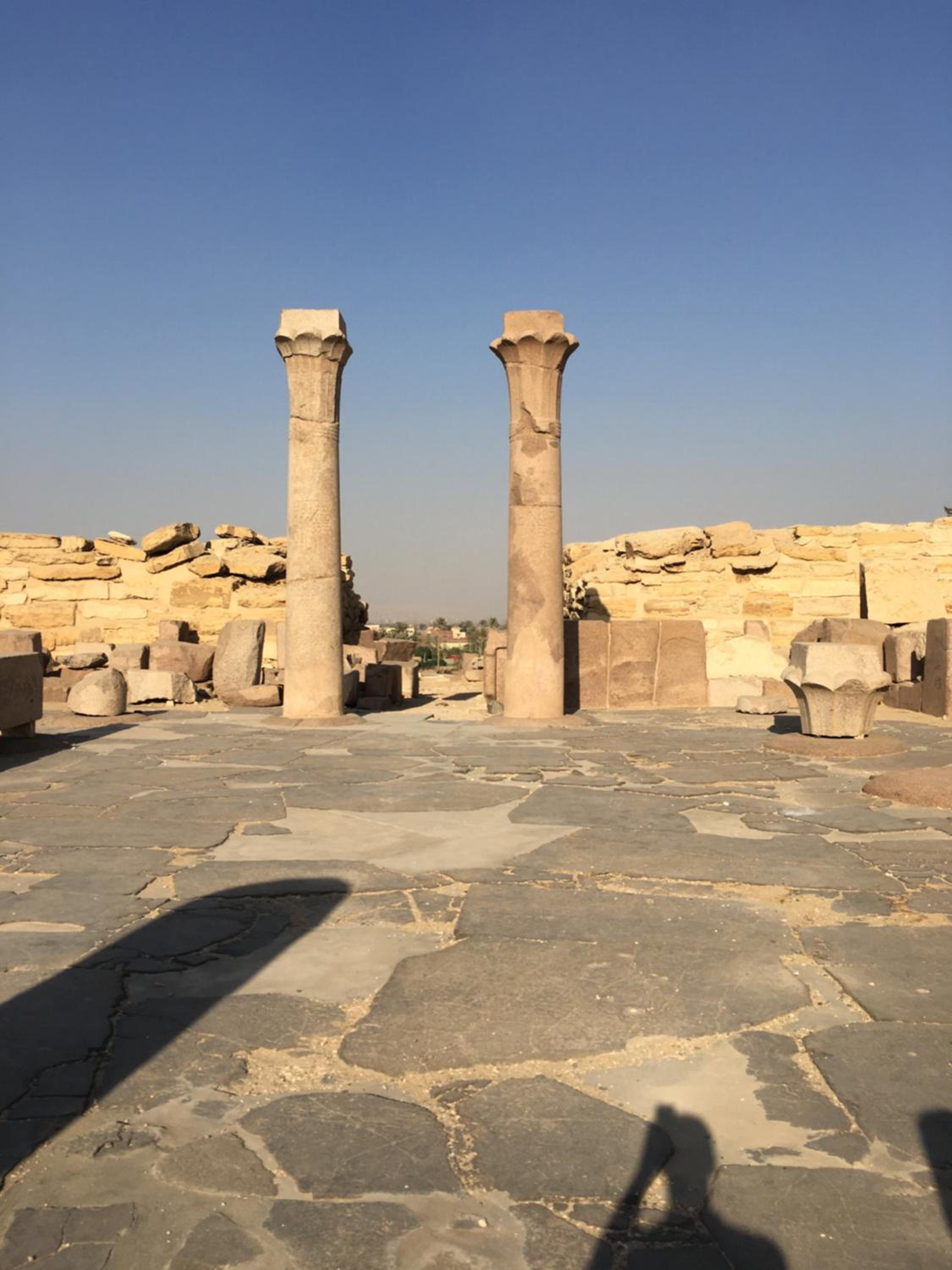Sakkara pyramid inn hotel