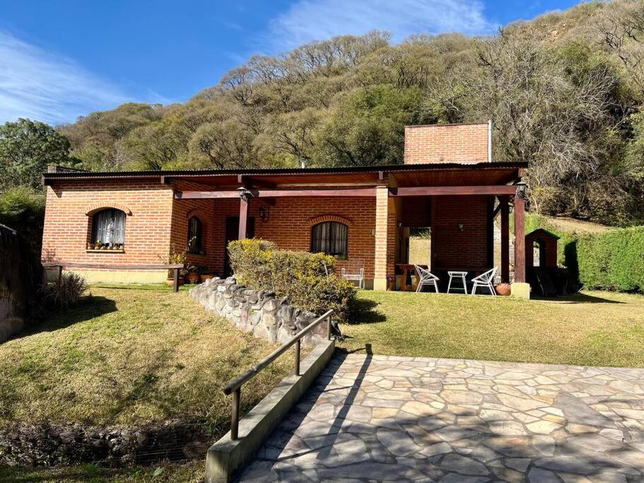 Pintoresca casa con pileta