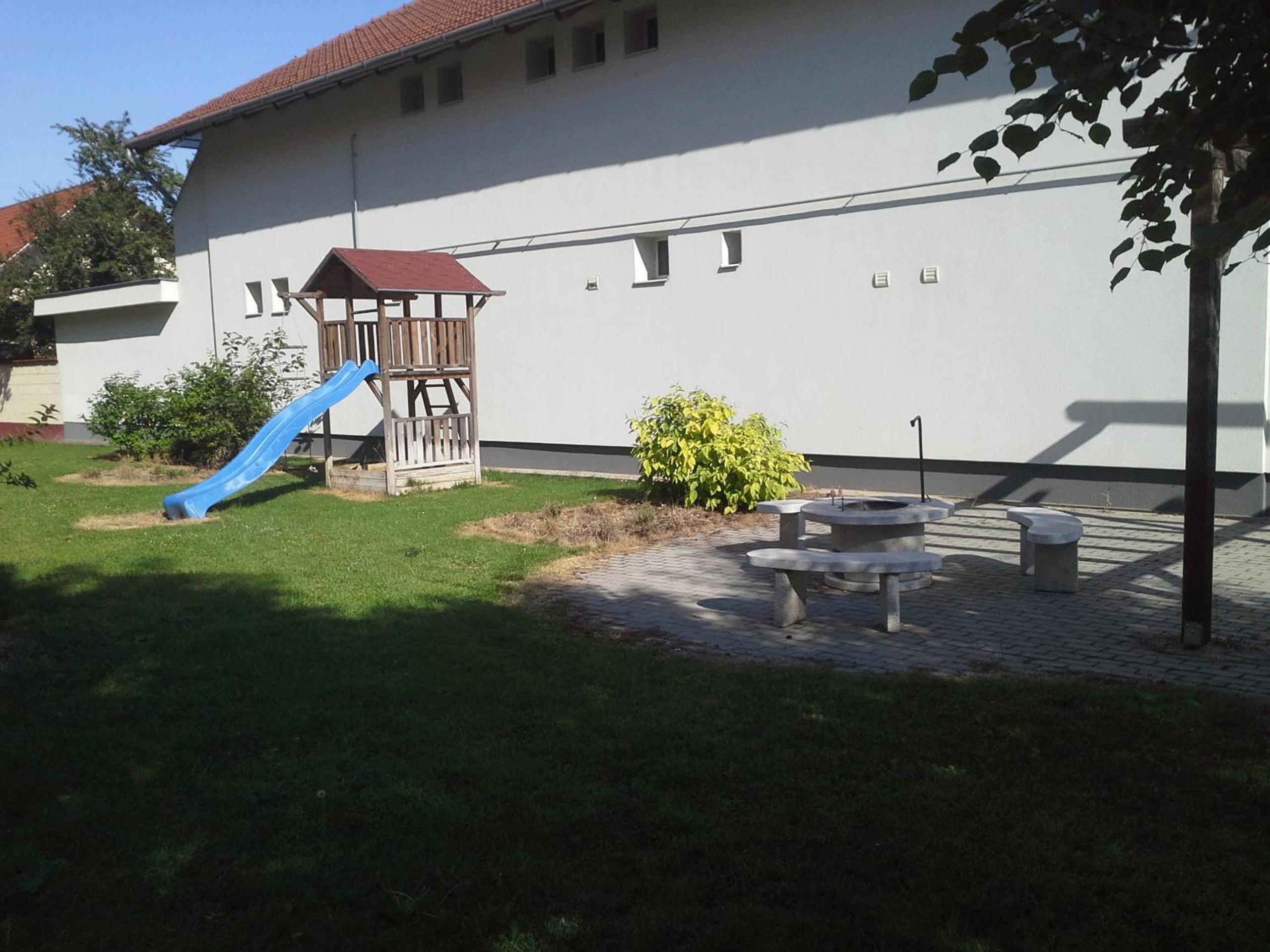 Photo 15
