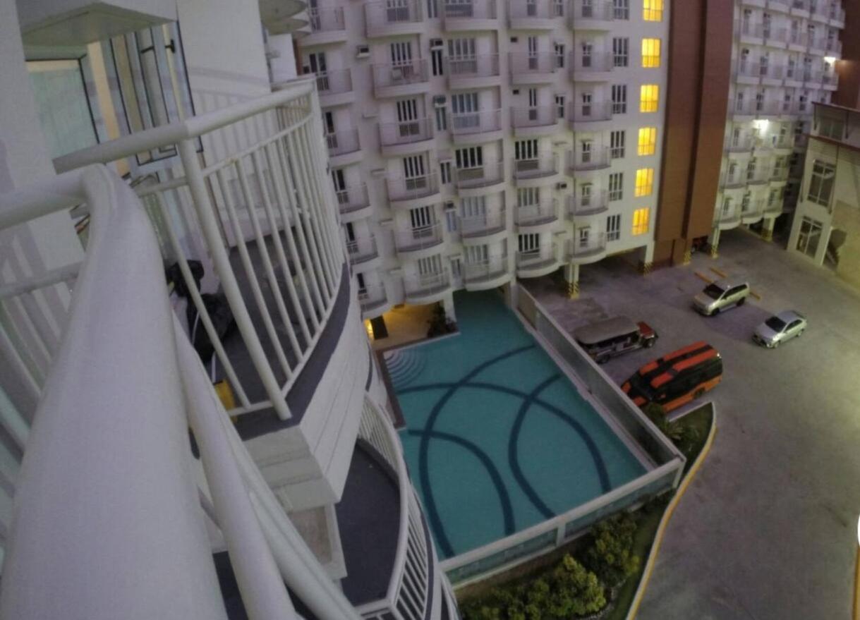 CITYLAND TAGAYTAY PRIME RESIDENCES Amazing Homes COZY, proceed to UNIT640 -reach by viber view 5
