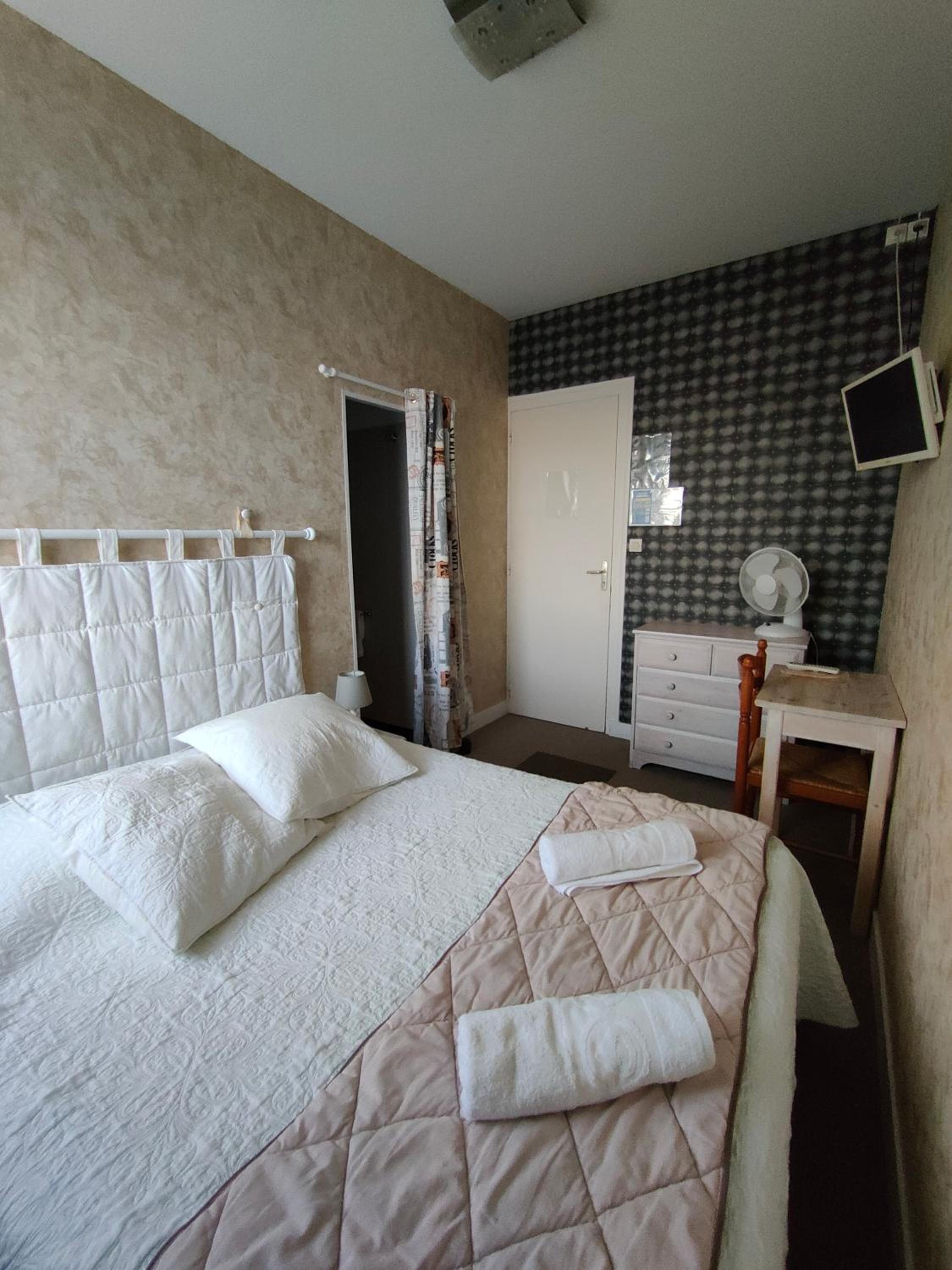 Auberge Le Chata view 5