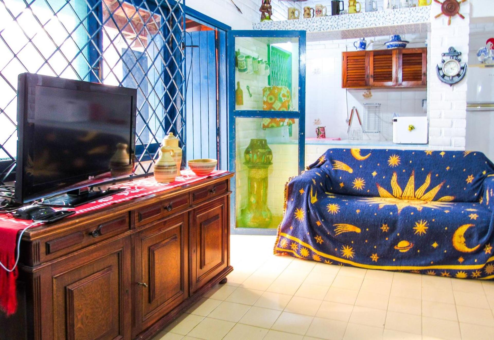 Casa c churrasq e lazer perto do mar, Cabo Frio RJ
