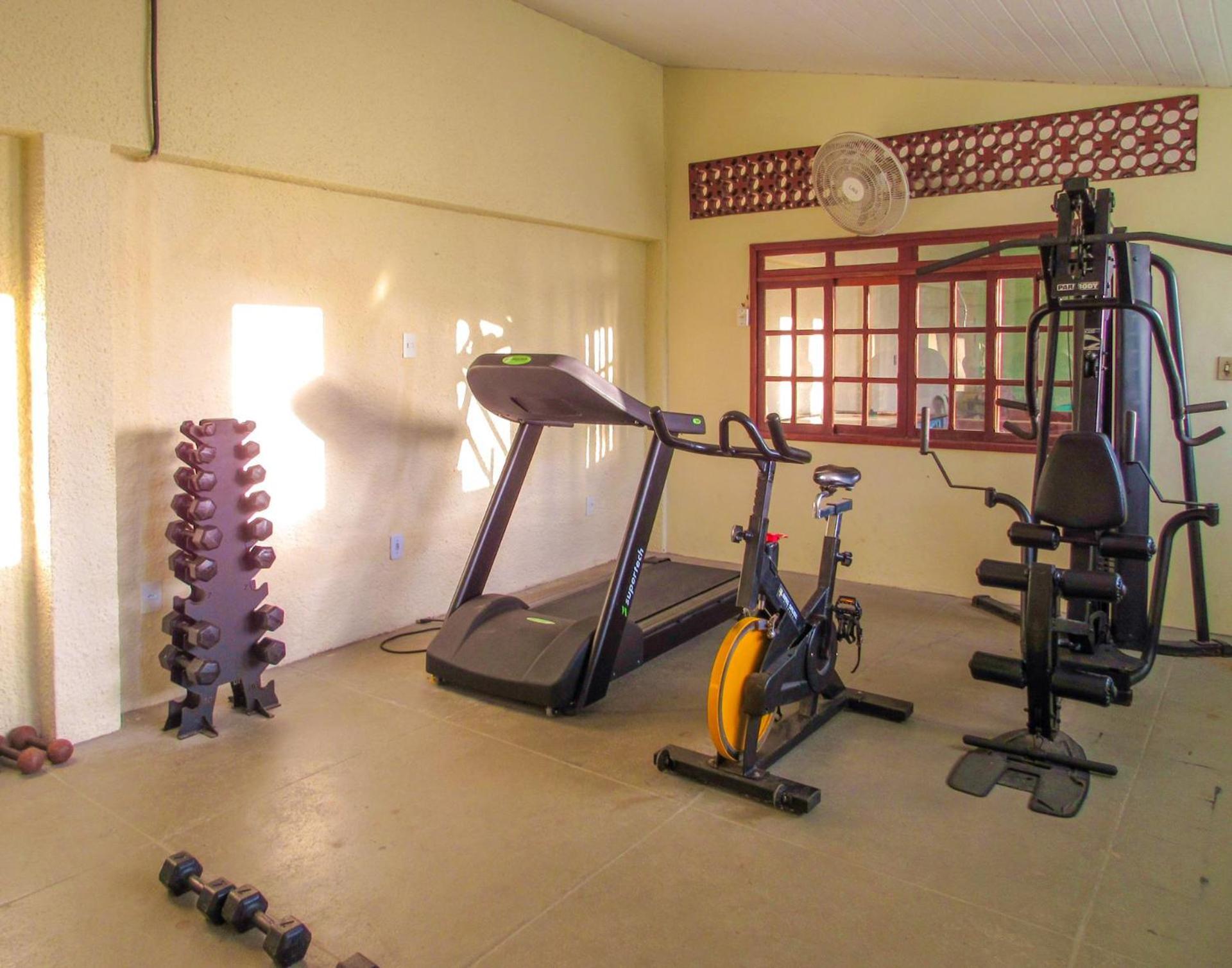 Casa c churrasq e lazer perto do mar, Cabo Frio RJ