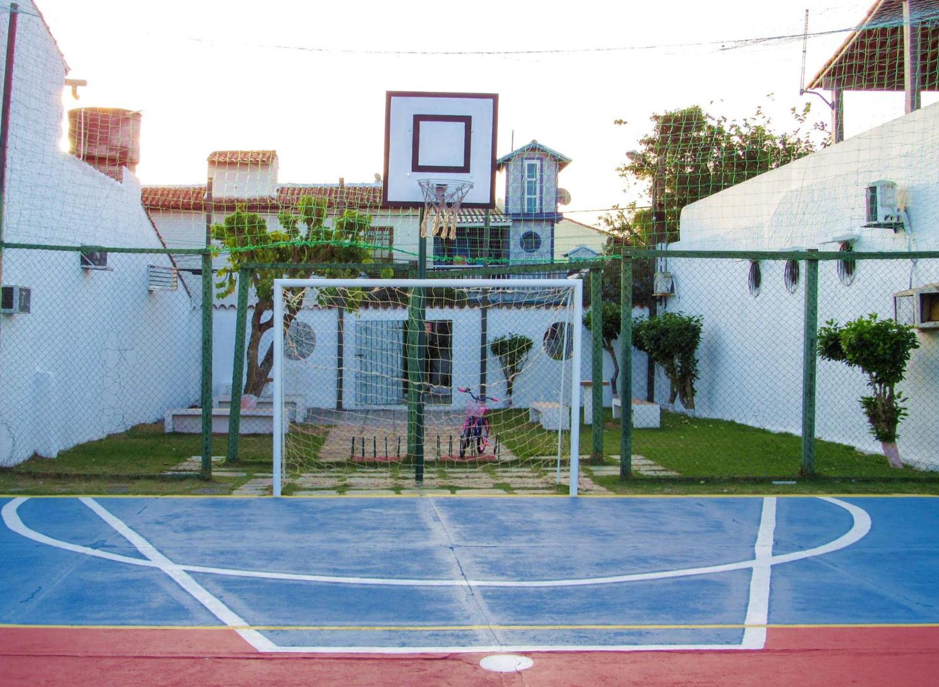 Casa c churrasq e lazer perto do mar, Cabo Frio RJ